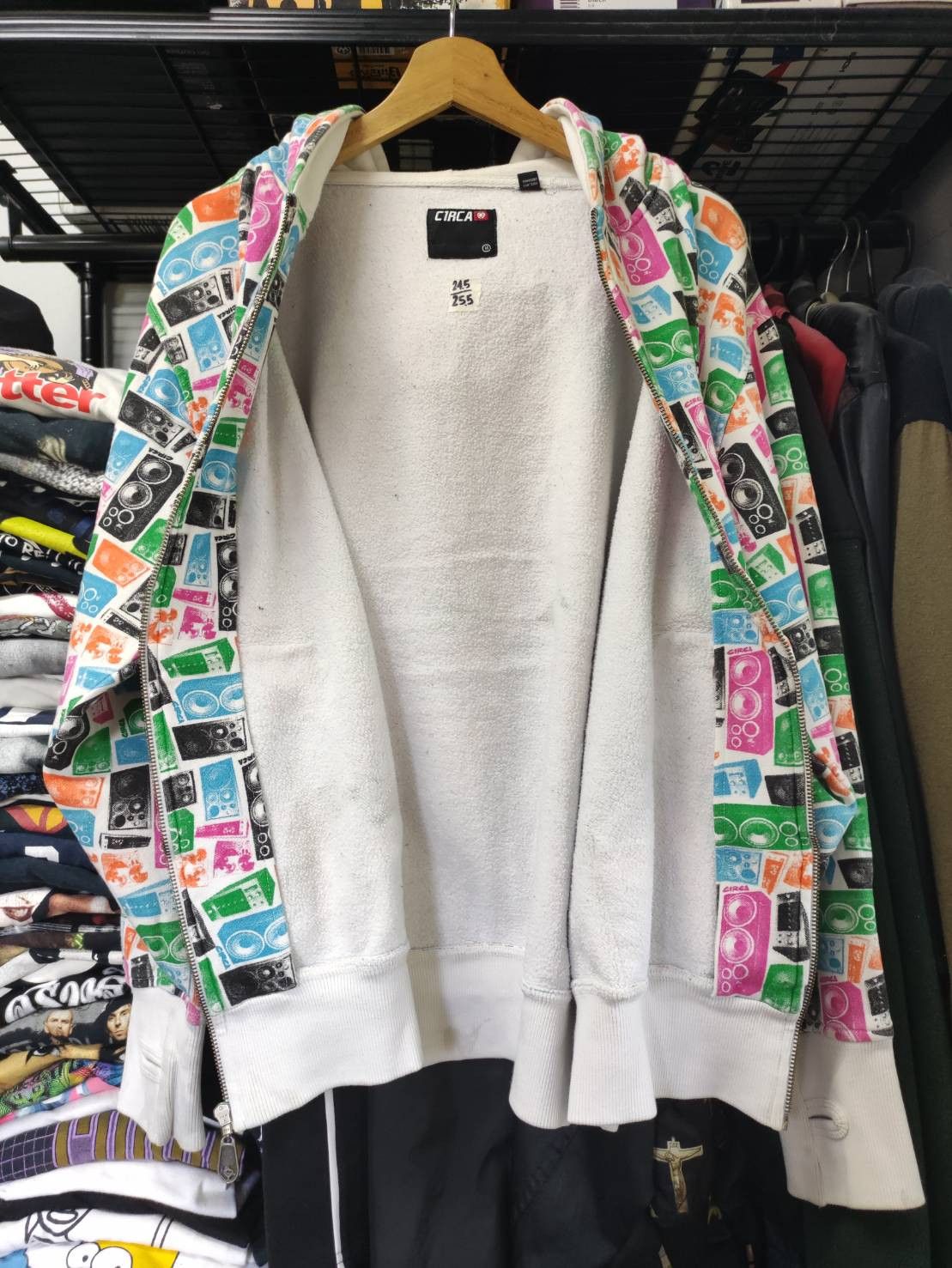 C1RCA Vtg 00's Circa Speaker All Over Print Zip Hoodie Size US M / EU 48-50 / 2 - 10 Thumbnail