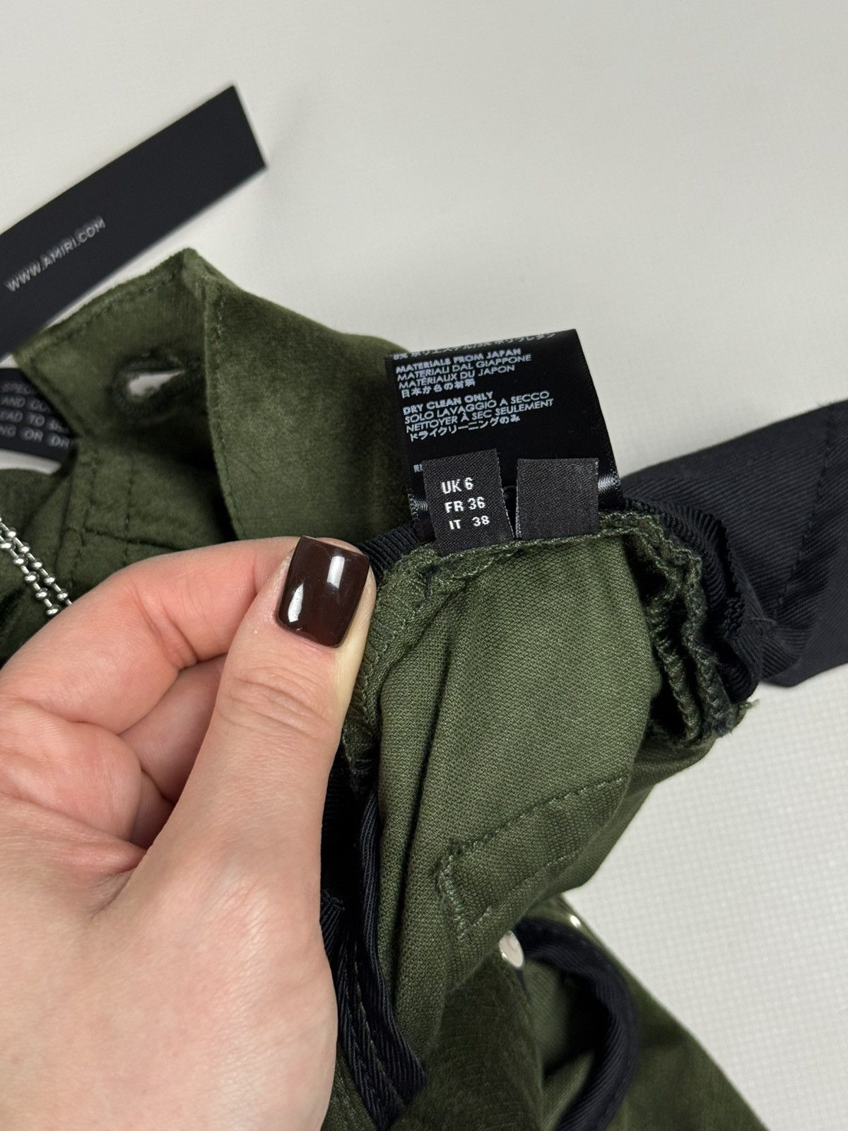 Amiri BNWT Amiri Skinny Stack Military Green Velour Pants Trousers Size 25" / US 0 / IT 36 - 15 Thumbnail
