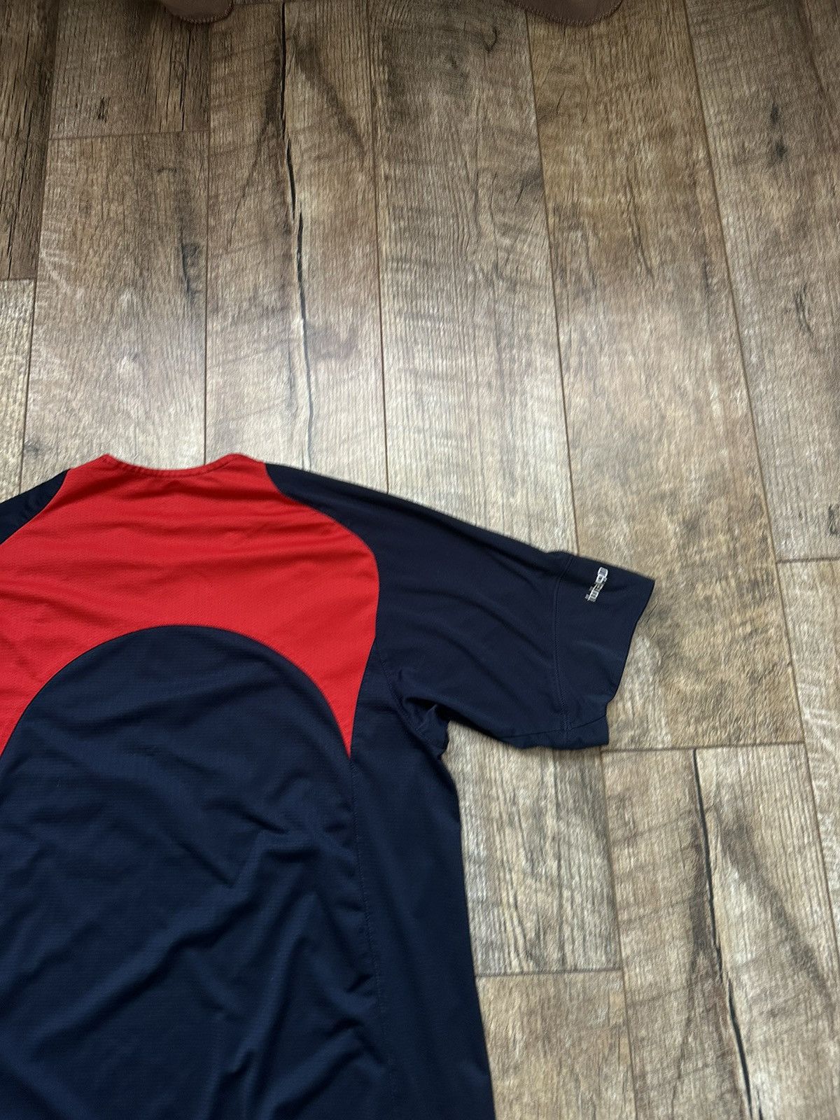 Nike 2005/06 Nike Arsenal Total 90 ‘Distressed’ Training Jersey Size US L / EU 52-54 / 3 - 12 Thumbnail