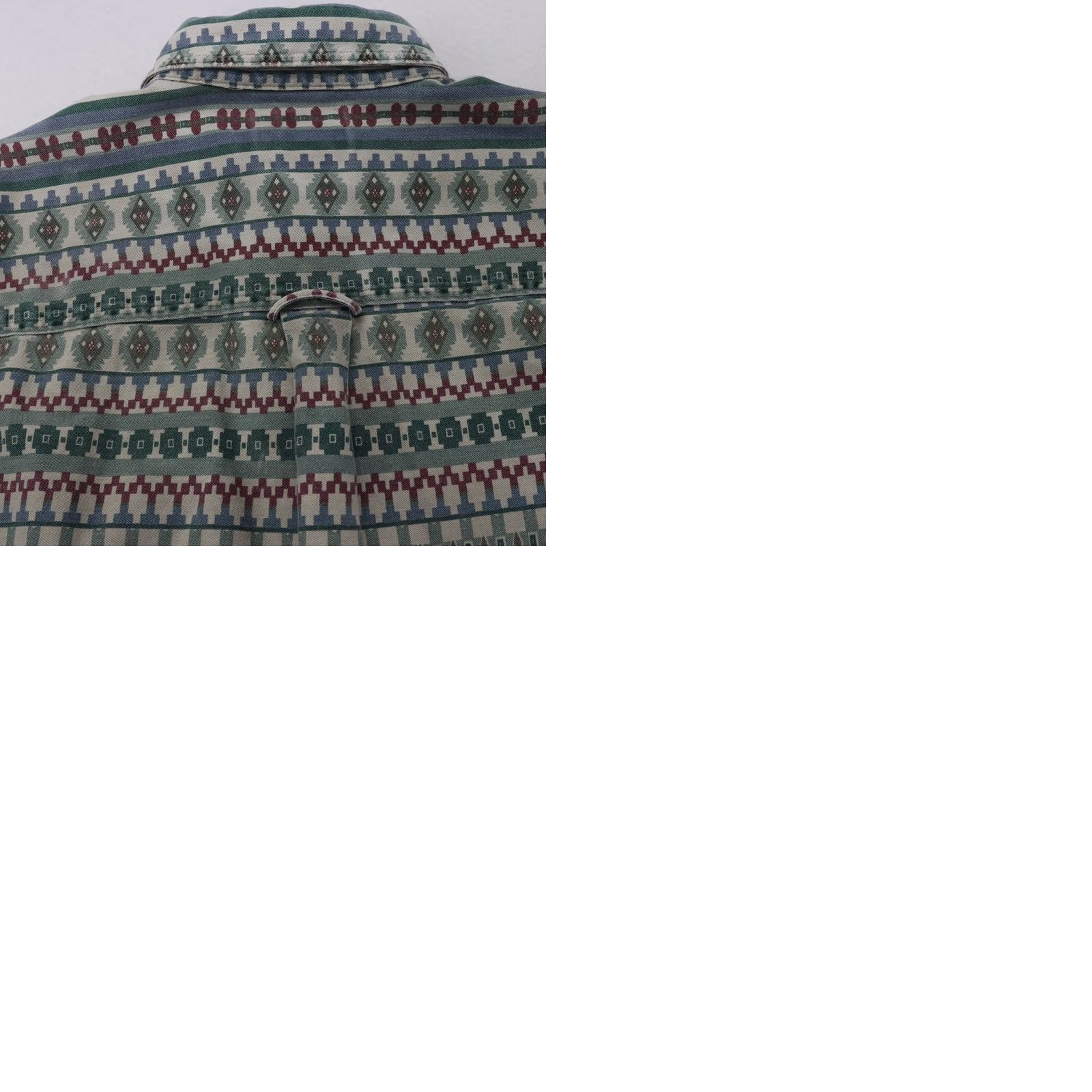 Vintage VINTAGE Woolrich Jacket Mens XL Grey Rugged Outdoor Tribal Plaid Cotton Wool Size US XL / EU 56 / 4 - 9 Thumbnail