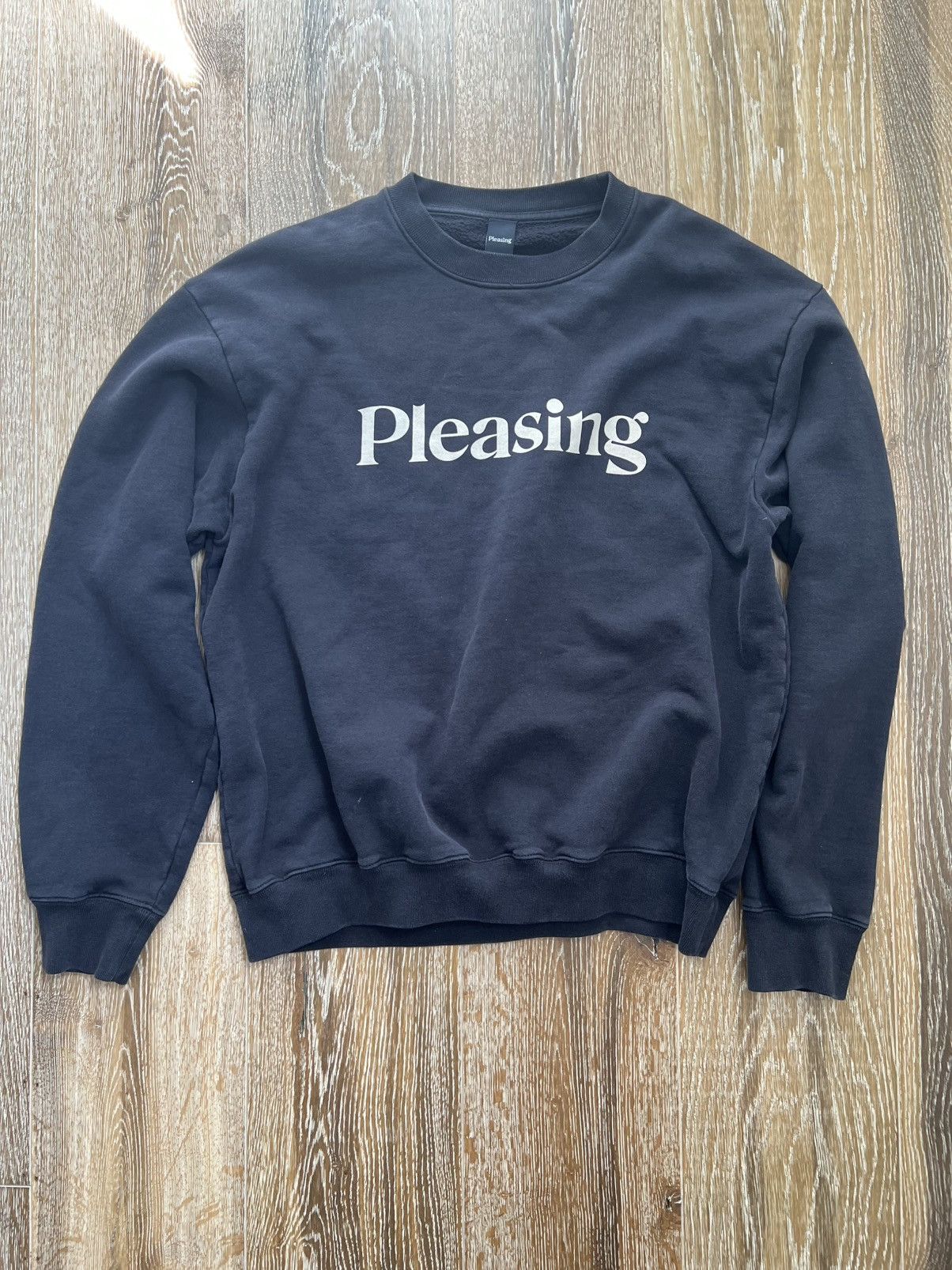 Other Pleasing harry styles crewneck Size US L / EU 52-54 / 3 - 1 Thumbnail