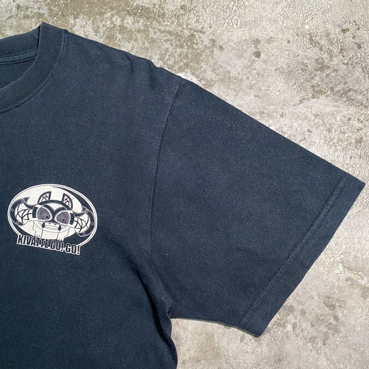 Cartoon Network × Japanese Brand × Vintage 2008 KAMEN RIDER KIVA BREAK THE CHAIN PROMO T SHIRT STAFF Size US M / EU 48-50 / 2 - 7 Thumbnail