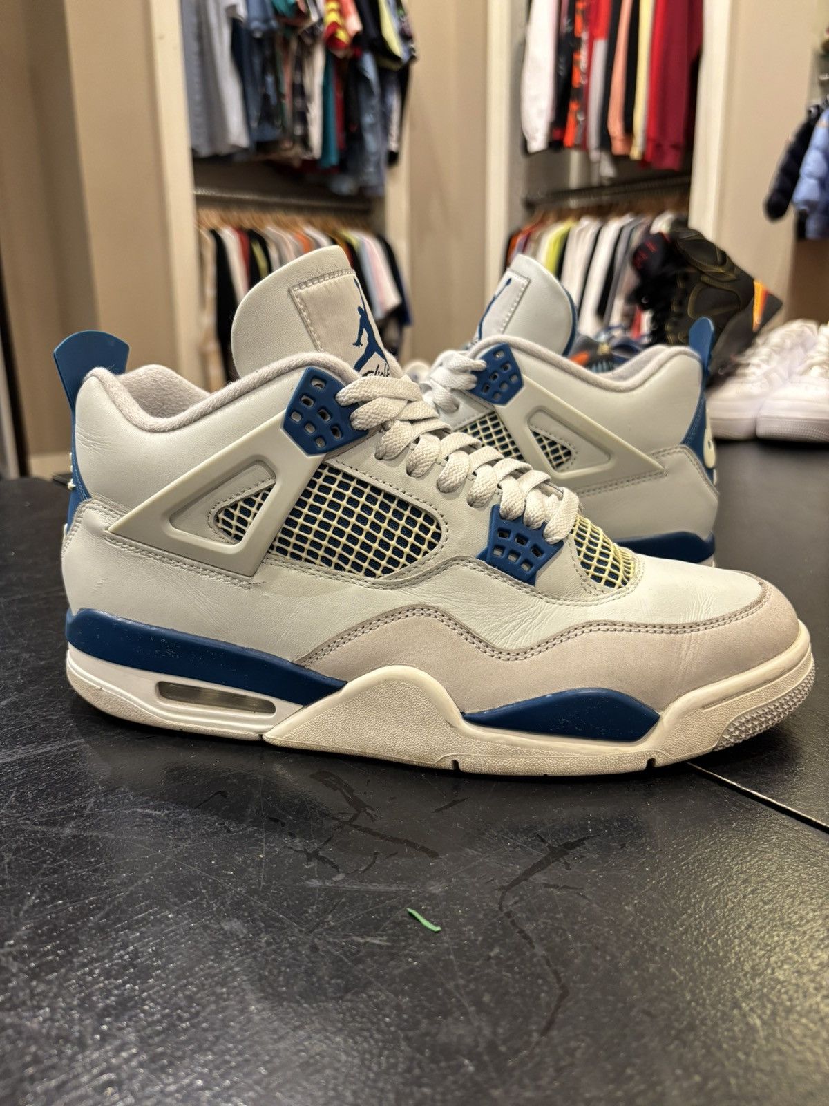 Jordan Brand Jordan 4 retro military blue Size US 10.5 / EU 43-44 - 2 Thumbnail