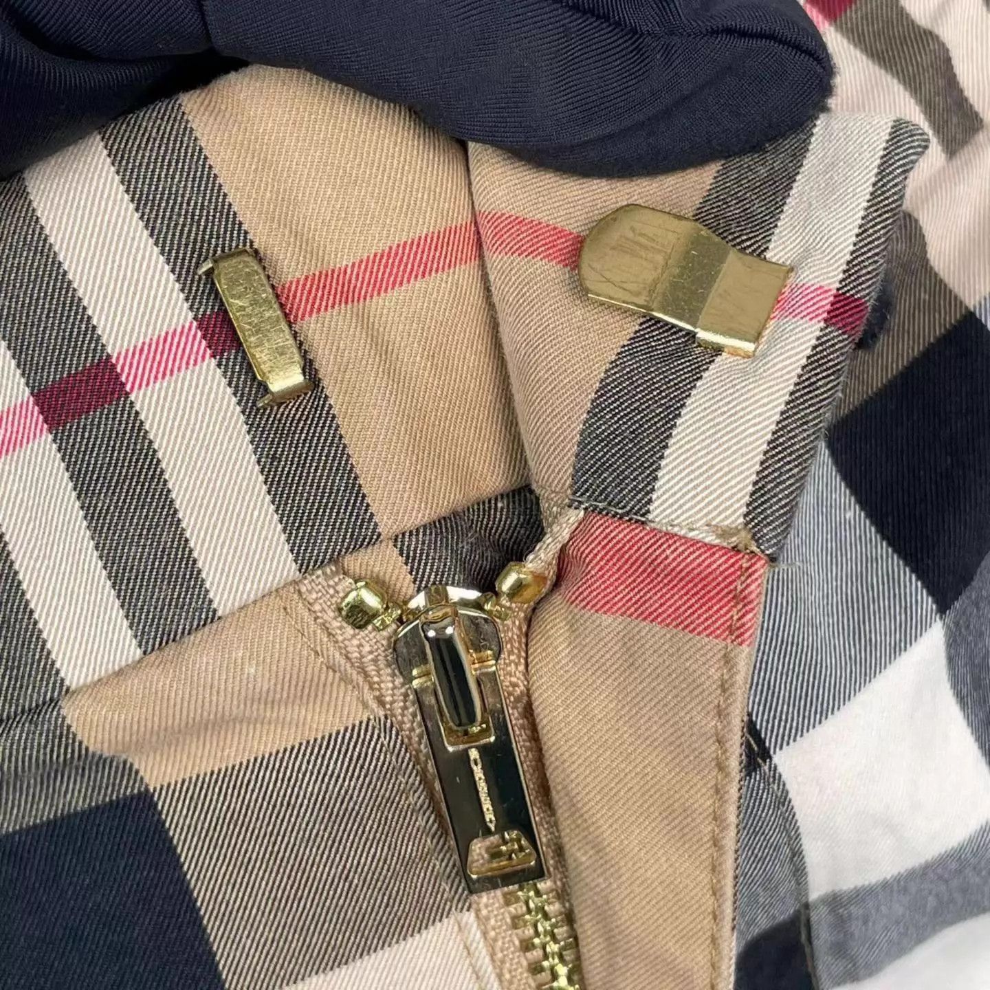 Burberry BURBERRY striped khaki pants 164cm 14Y Size 25" / US 0 / IT 36 - 7 Thumbnail