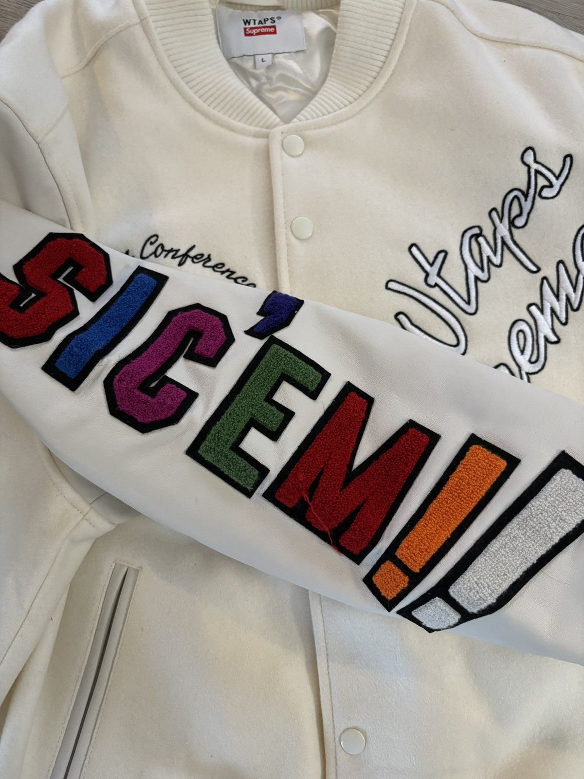 Supreme × Wtaps Supreme WTAPS Varsity Jacket FW21 Leather Wool Size US L / EU 52-54 / 3 - 6 Thumbnail