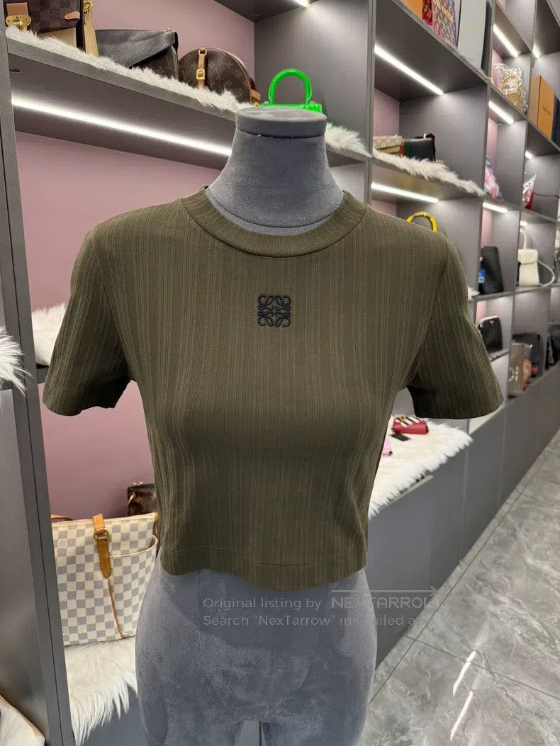 Loewe Loewe Small Logo Embroidered Short Knit Top Size L / US 10 / IT 46 - 1 Thumbnail