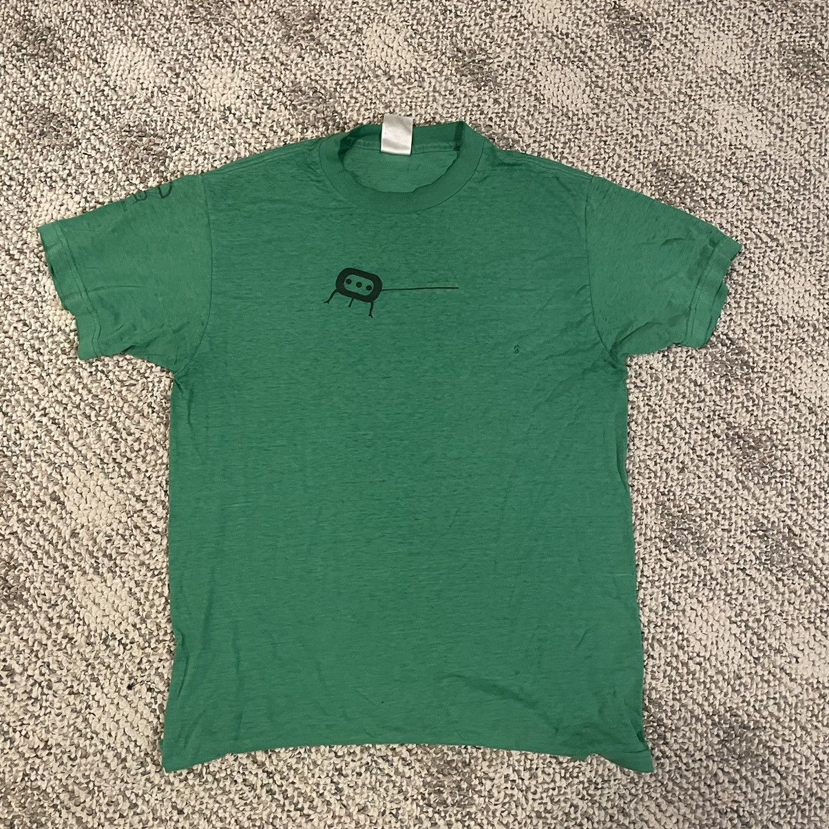 image of Band Tees x Rock T Shirt Vintage Los Amigos Invisibles Arepa 3000 Tee in Green, Men's (Size Medium)