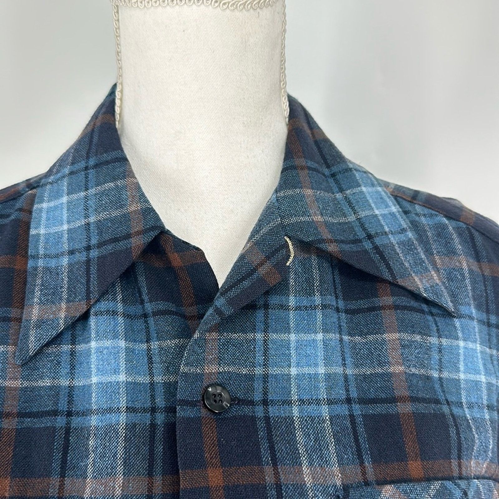 Pendleton 1960s PENDLETON Board Shirt, Vintage Wool Plaid Shirt Button Size S / US 4 / IT 40 - 6 Thumbnail