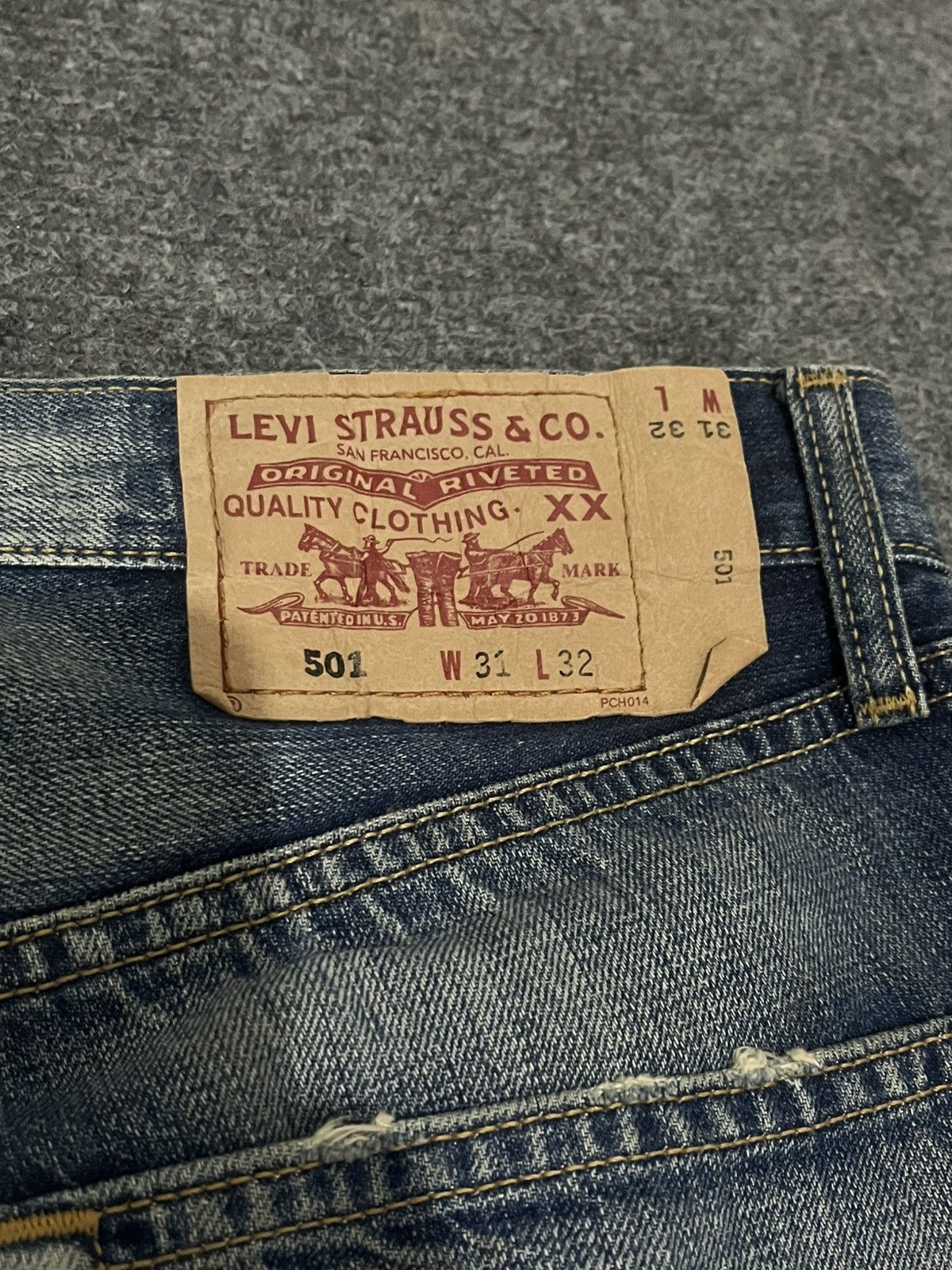 Levi's Vintage Levis Distressed Patchwork Jeans Size US 31 - 7 Thumbnail