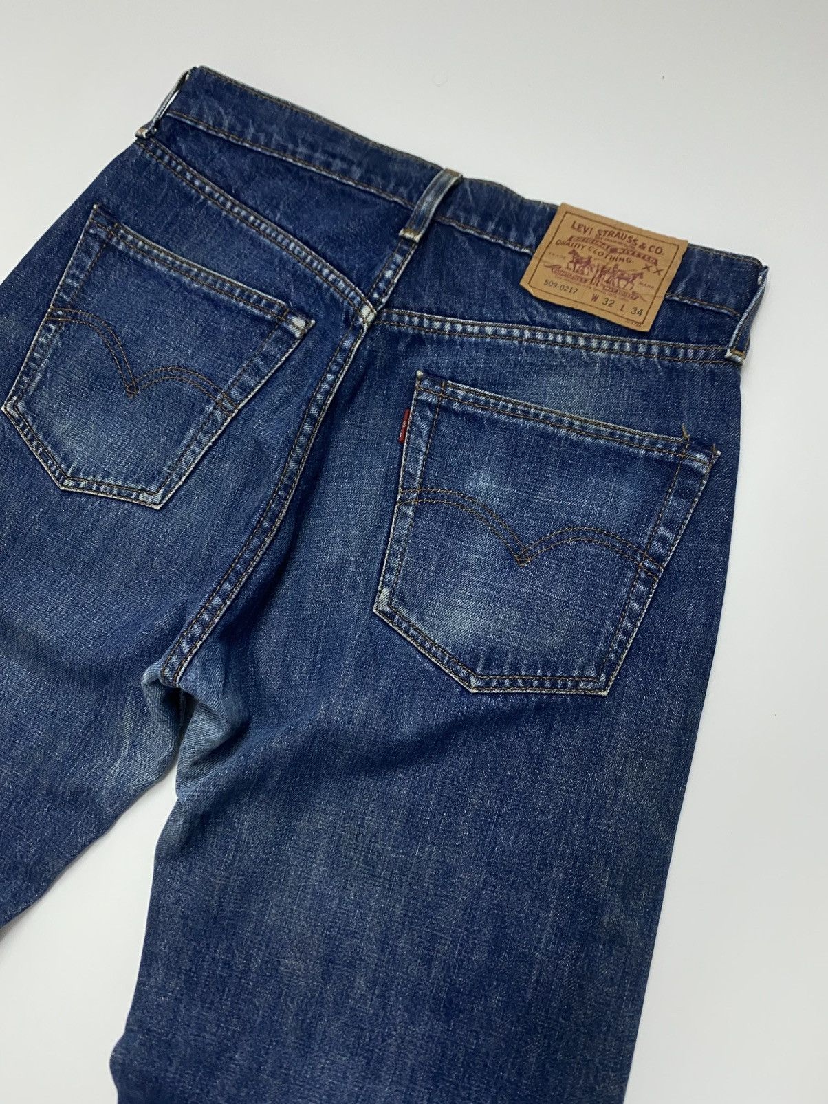 Levi's Vintage Original Levis 509 Straight Cut iconic denim jeans Size US 32 / EU 48 - 9 Thumbnail