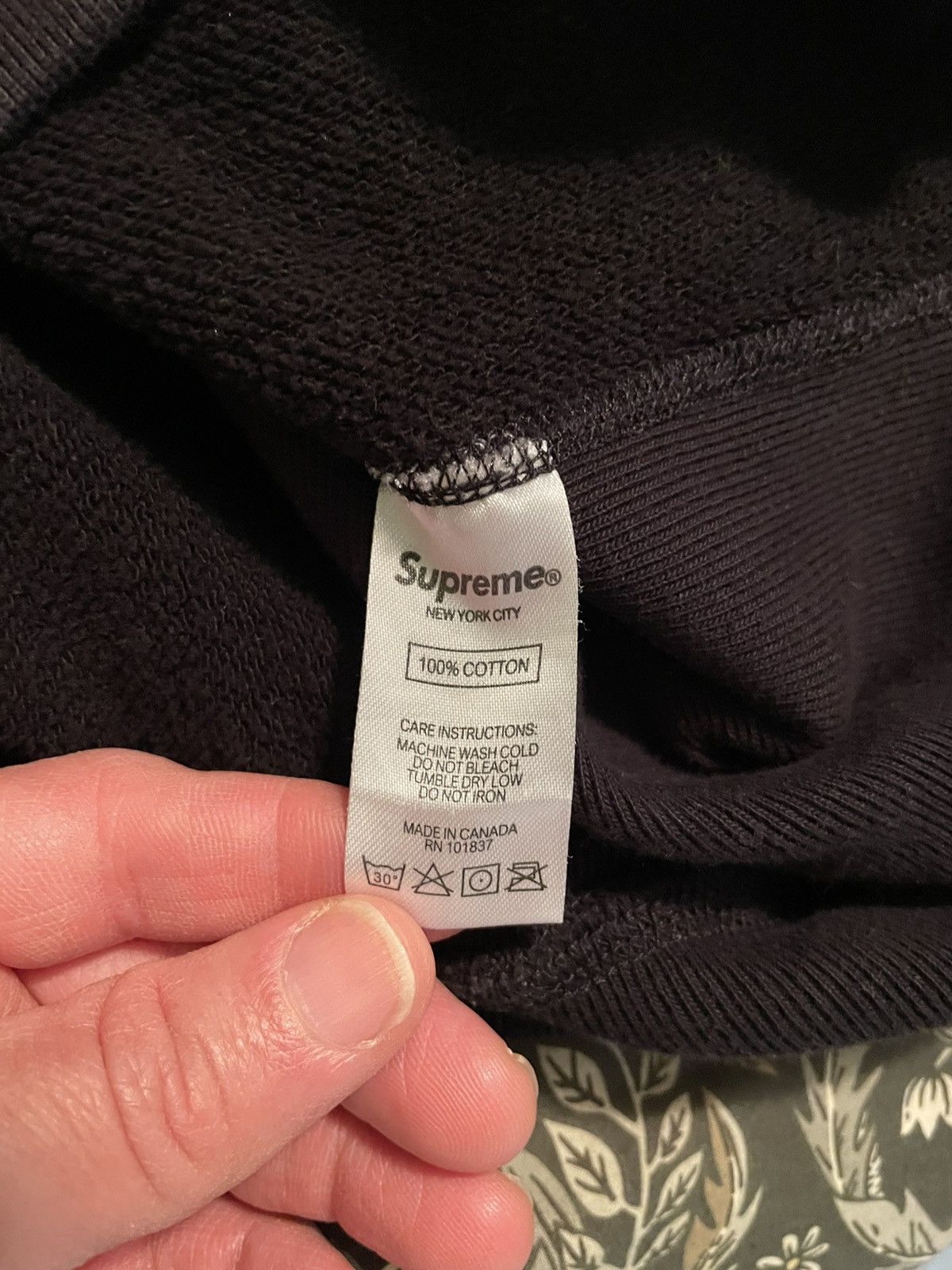 Supreme Hoodie Size US XL / EU 56 / 4 - 11 Thumbnail