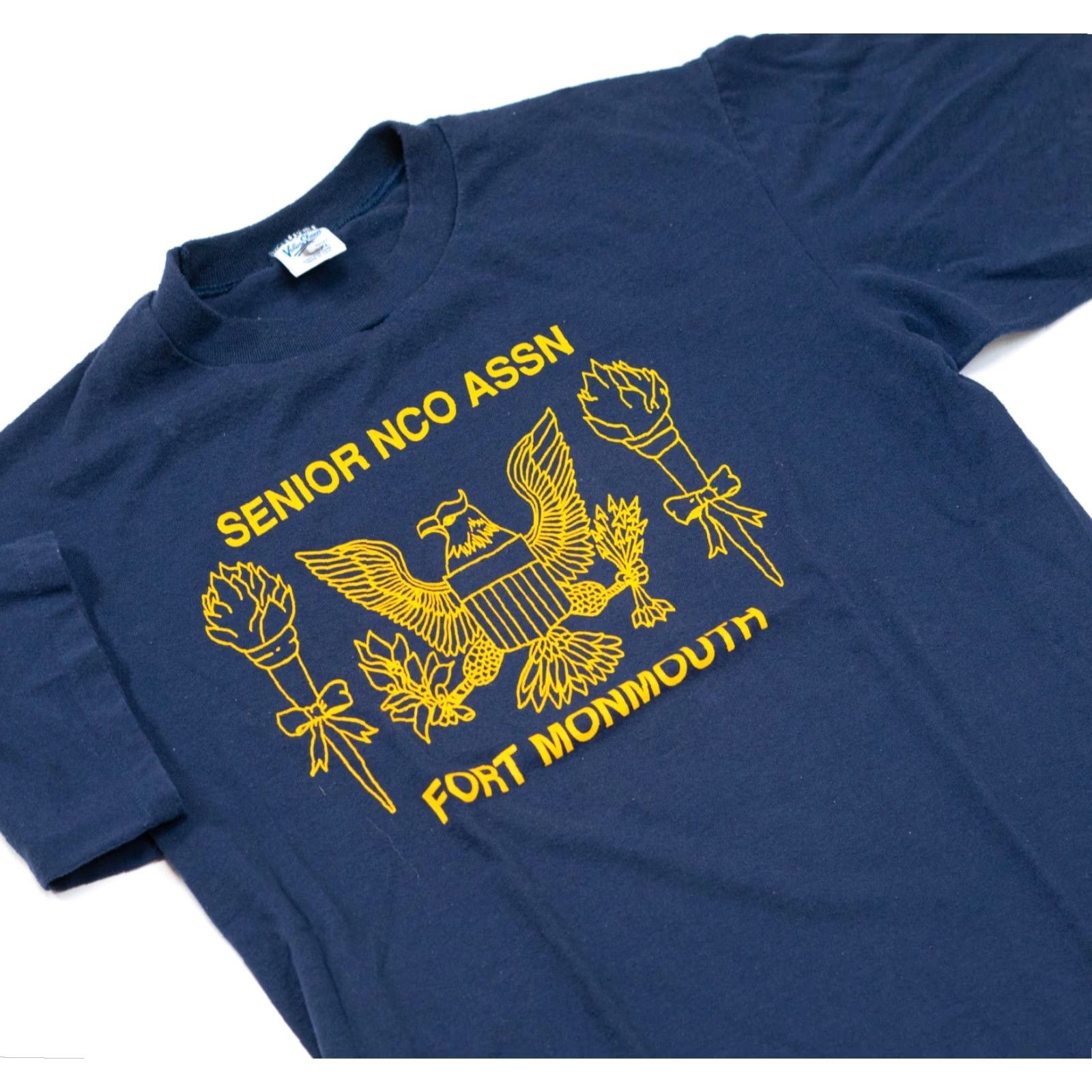 Velva Sheen VINTAGE Velva Sheen T-Shirt Men XL Blue 90s USA Military NCO Fort Monmouth 1980s Single Stitch Shirt Size US XL / EU 56 / 4 - 2 Thumbnail