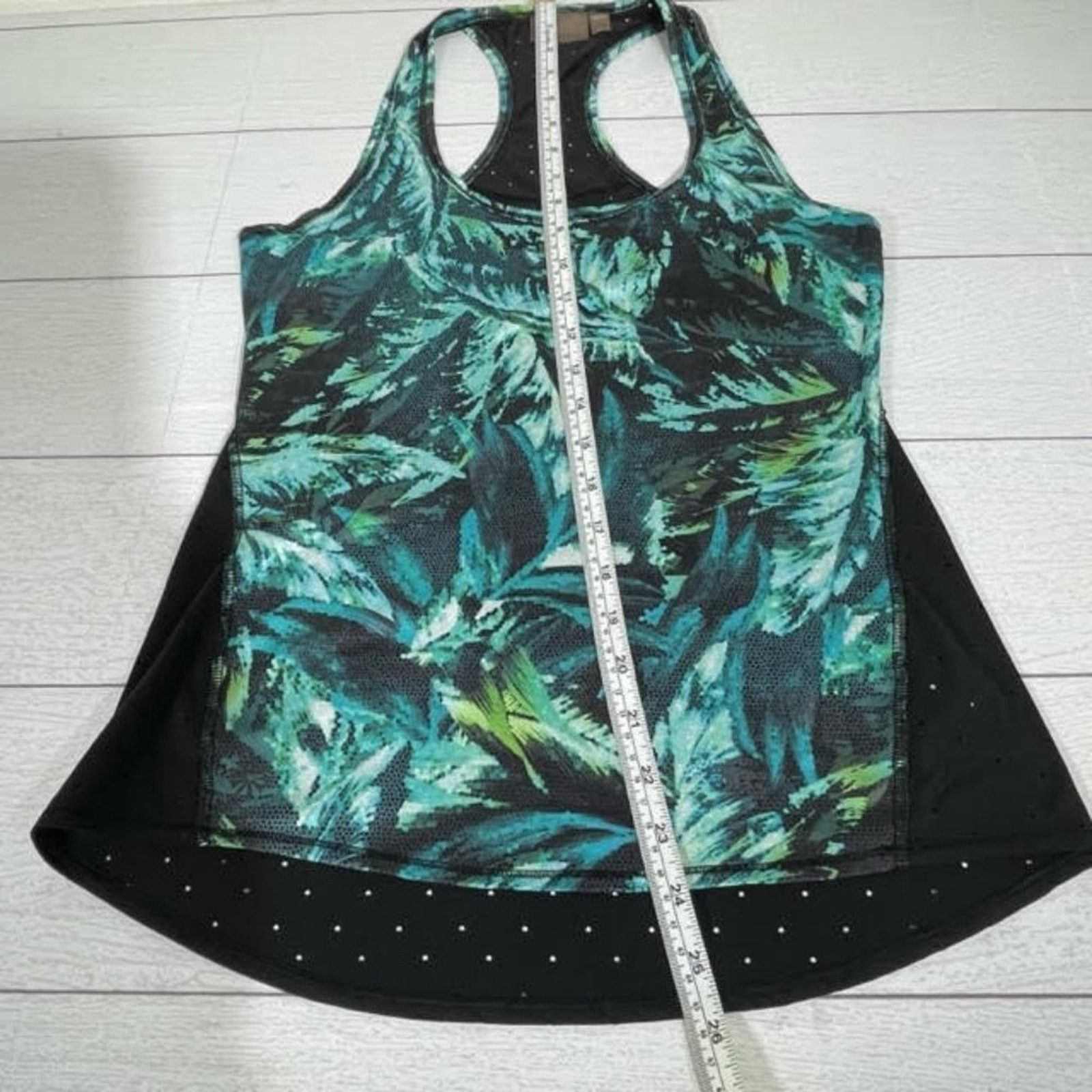 Other Athleta Print Racerback Tank Green and Black XS Size XS / US 0-2 / IT 36-38 - 6 Thumbnail