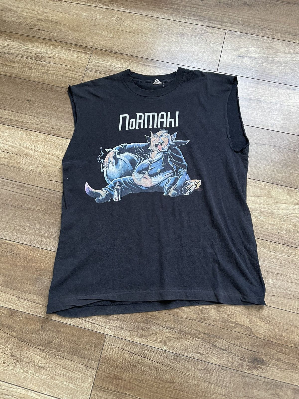 Band Tees Normahl Biervampir Band Rock Germany T-Shirt Tee Rock 90s Size US L / EU 52-54 / 3 - 2 Thumbnail