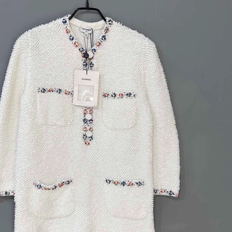 Chanel Chanel Cruise series lace dress Size XS / US 0-2 / IT 36-38 - 2 Thumbnail