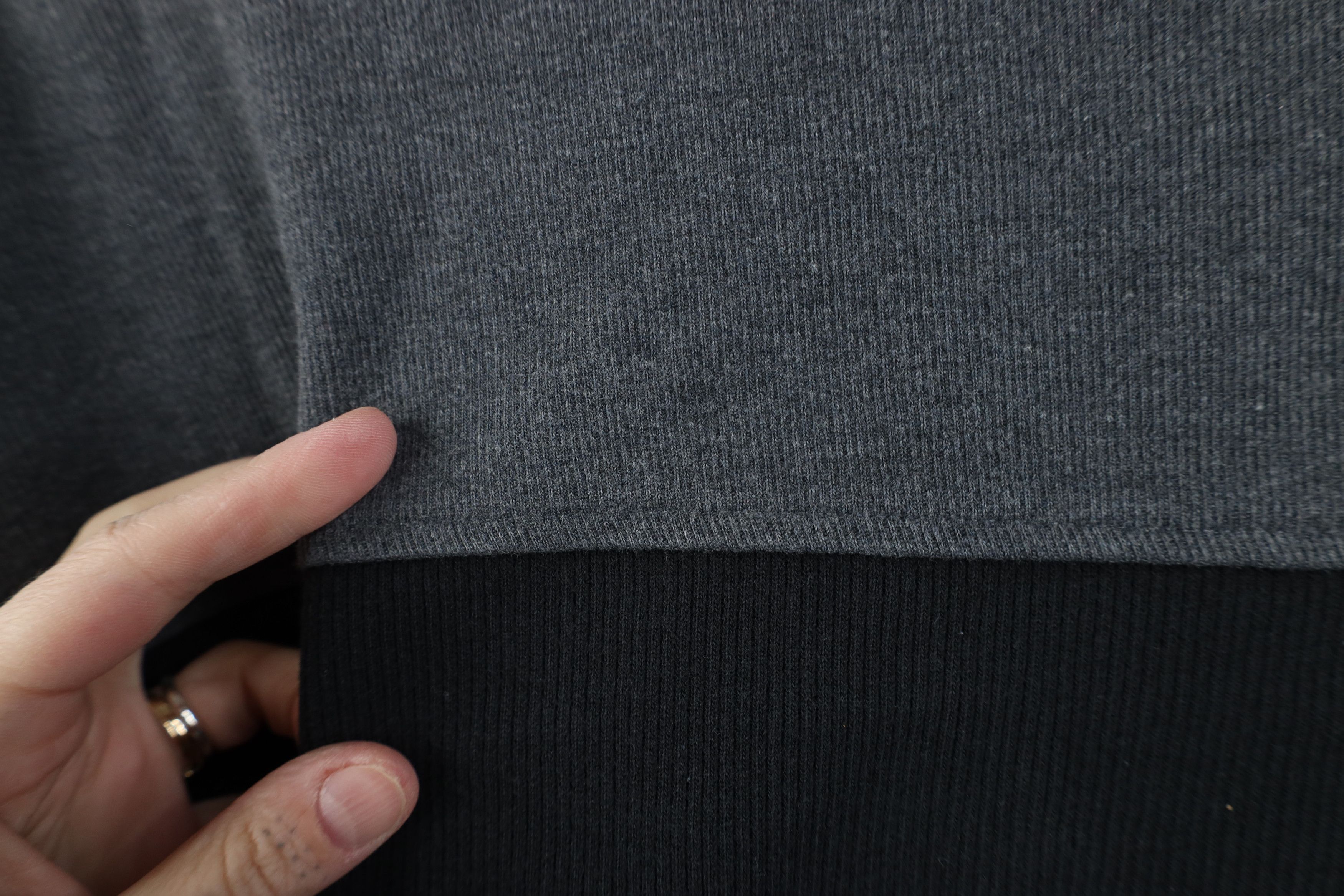 Vintage Vintage 90s Y2K Streetwear Knit Heavy Long Sleeve T-Shirt Size US L / EU 52-54 / 3 - 8 Thumbnail