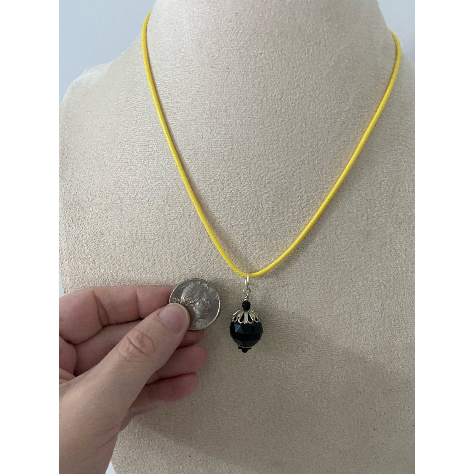 Handmade black dome pendant necklace Size ONE SIZE - 2 Thumbnail