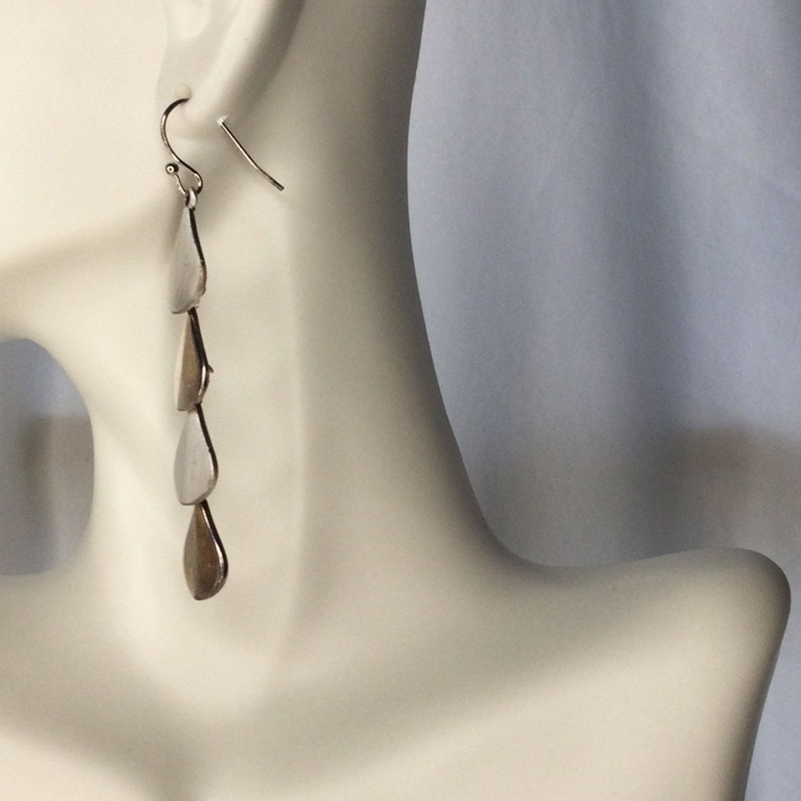 Other Retro Waterfall Cascade Teardrop Silver Tone Earrings Size ONE SIZE - 10 Thumbnail