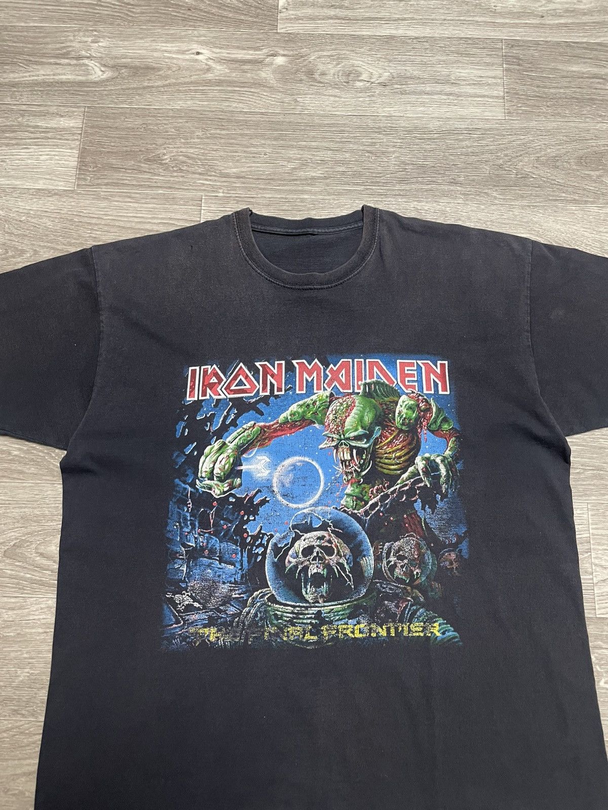 Iron Maiden Vintage Iron Maiden The Final Frontier Rock Band T-Shirt Size US L / EU 52-54 / 3 - 2 Thumbnail