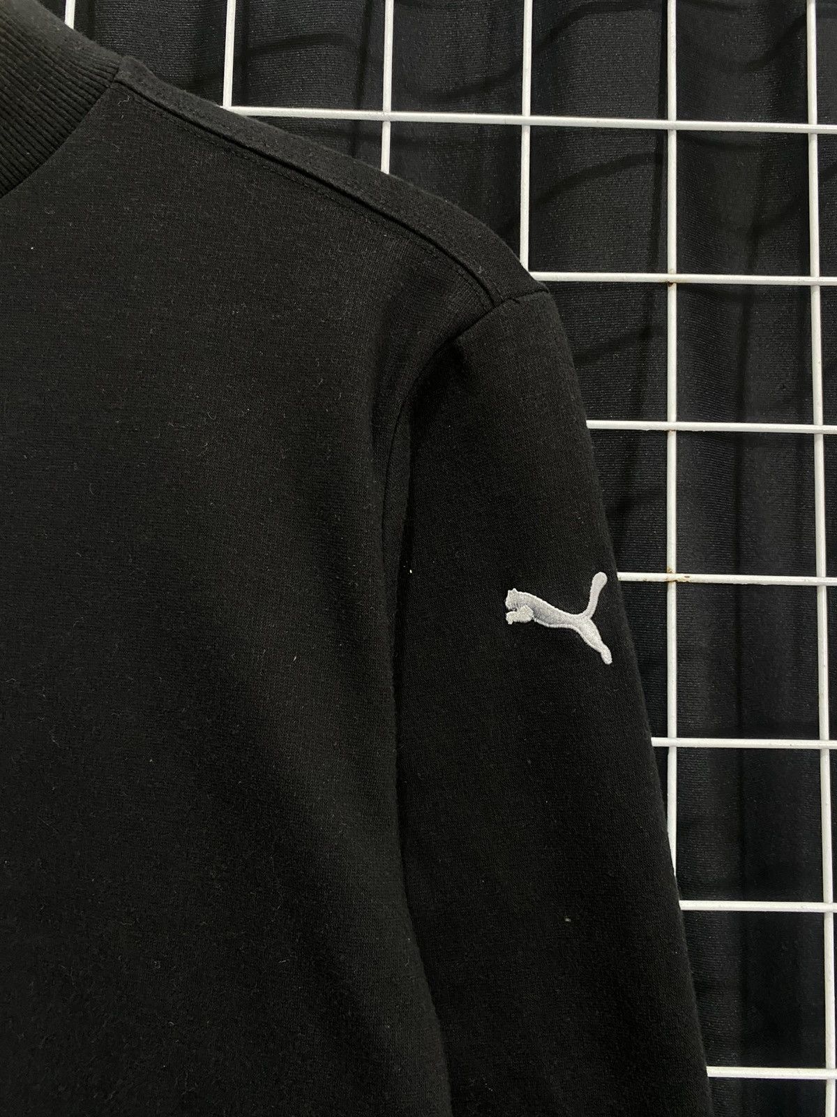 Puma PUMA TAPPED CROPPED FIT SWEATSHIT Size S / US 4 / IT 40 - 1 Thumbnail