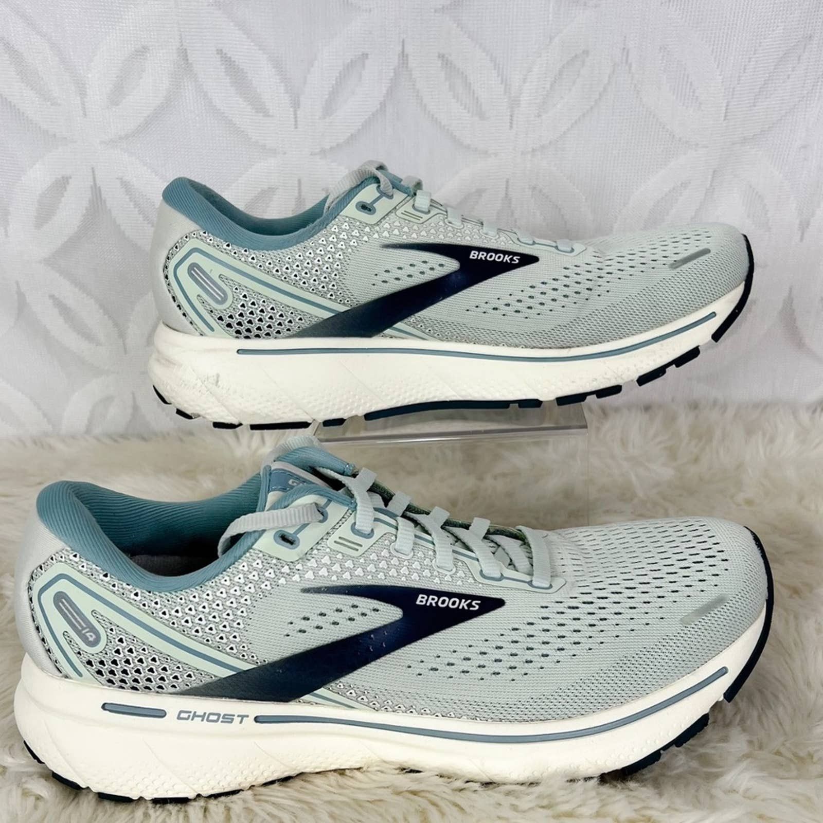 Brooks Brooks Ghost 14 Women Aqua Limited Edition Running Sneakers ...