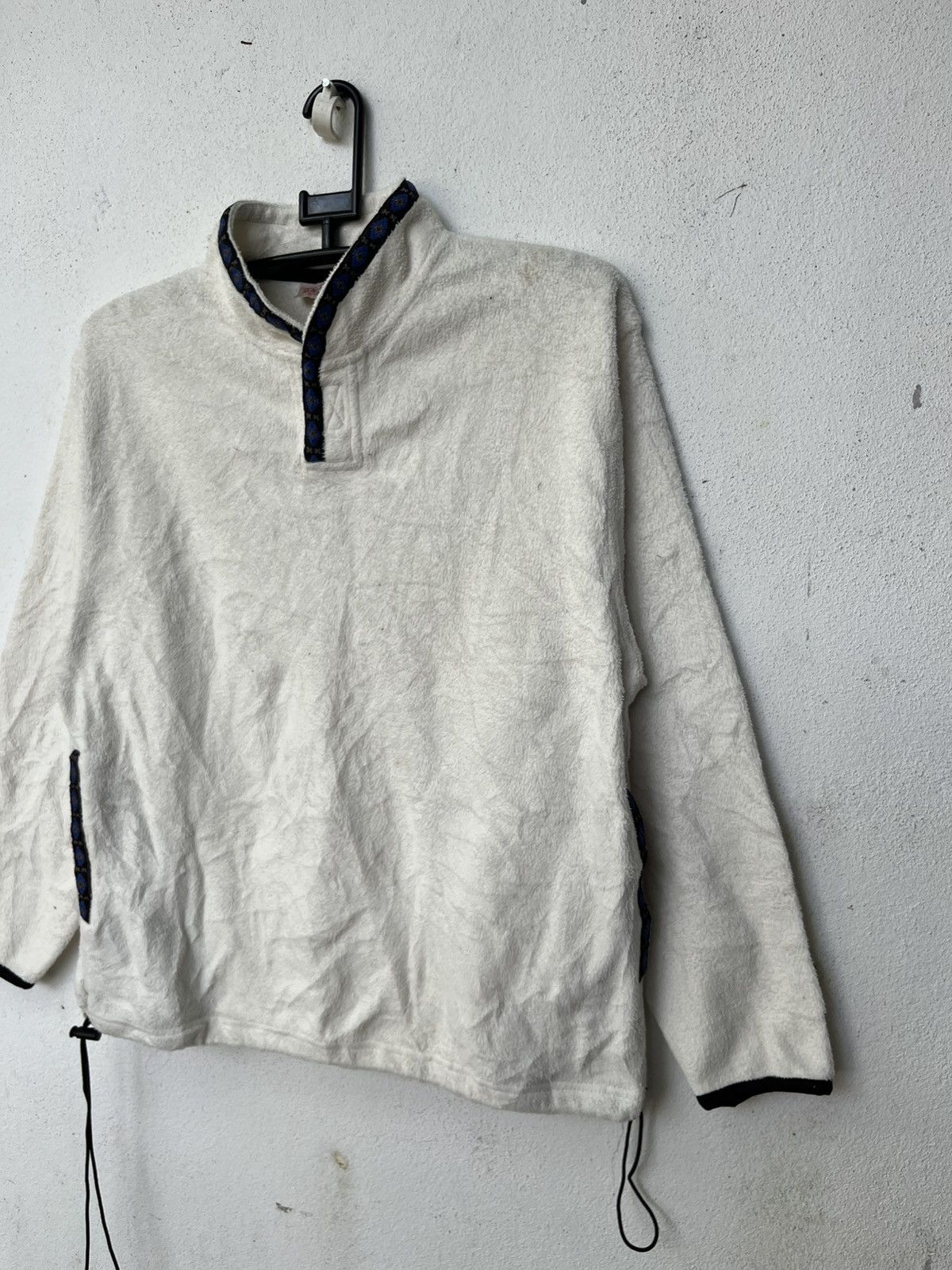 Japanese Brand 🔥Macalister White Fleece With Navajo Motive Strap Neck Size US M / EU 48-50 / 2 - 3 Thumbnail