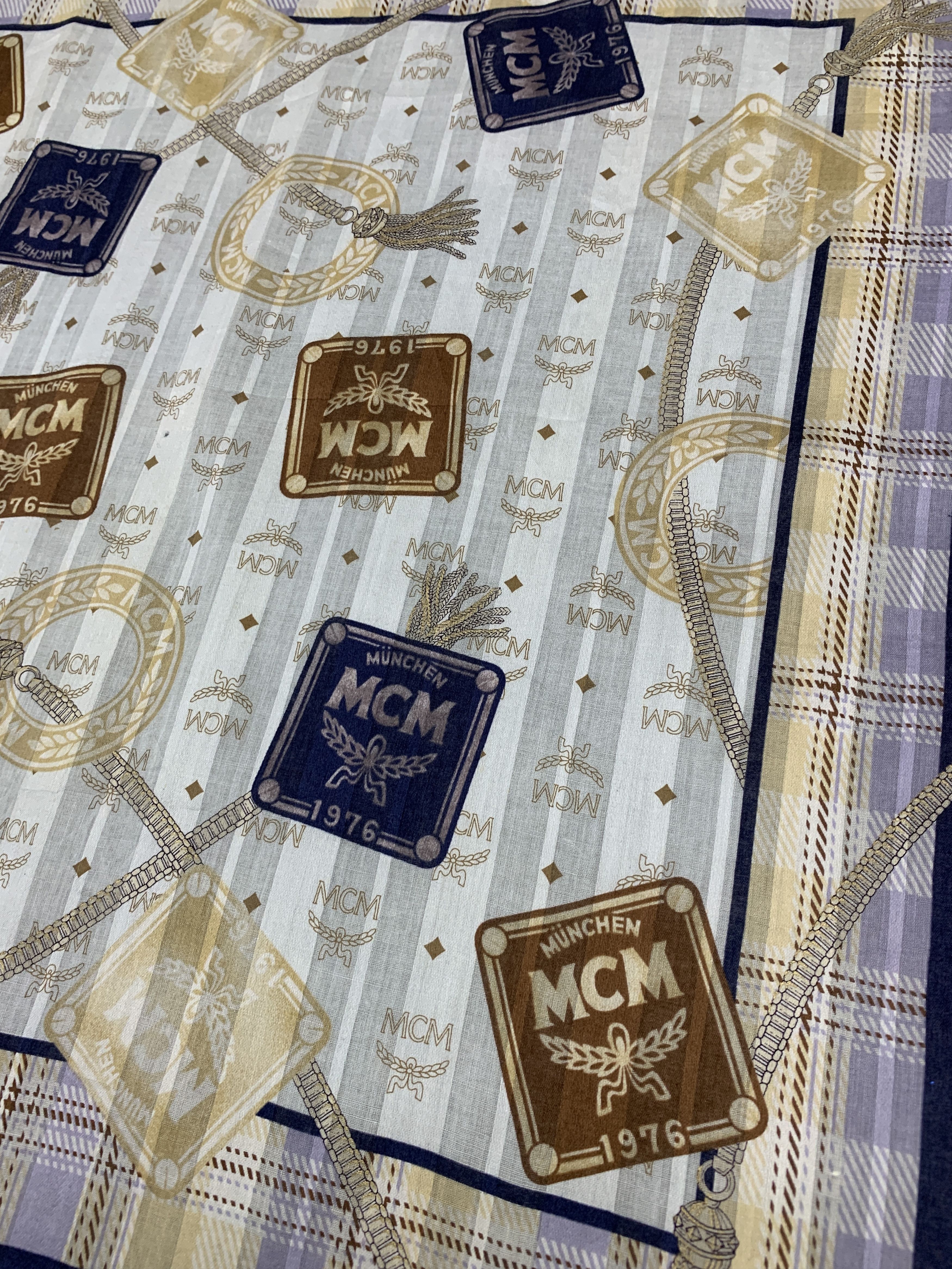 MCM × Vintage Vintage MCM Neckerchief/ Handkerchief - HKA942 Size ONE SIZE - 3 Thumbnail