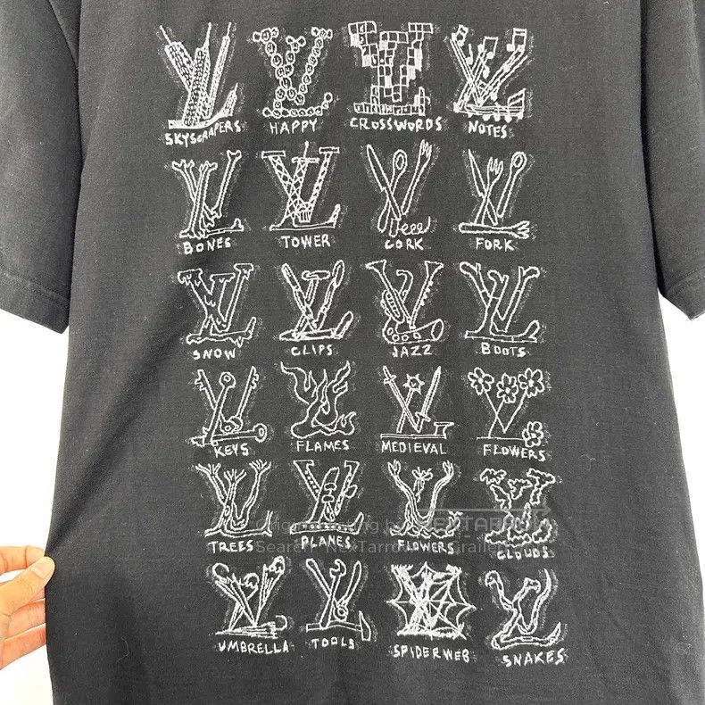 Louis Vuitton Louis Vuitton Black monogrammed logo printed short sleeve Size US XL / EU 56 / 4 - 6 Thumbnail