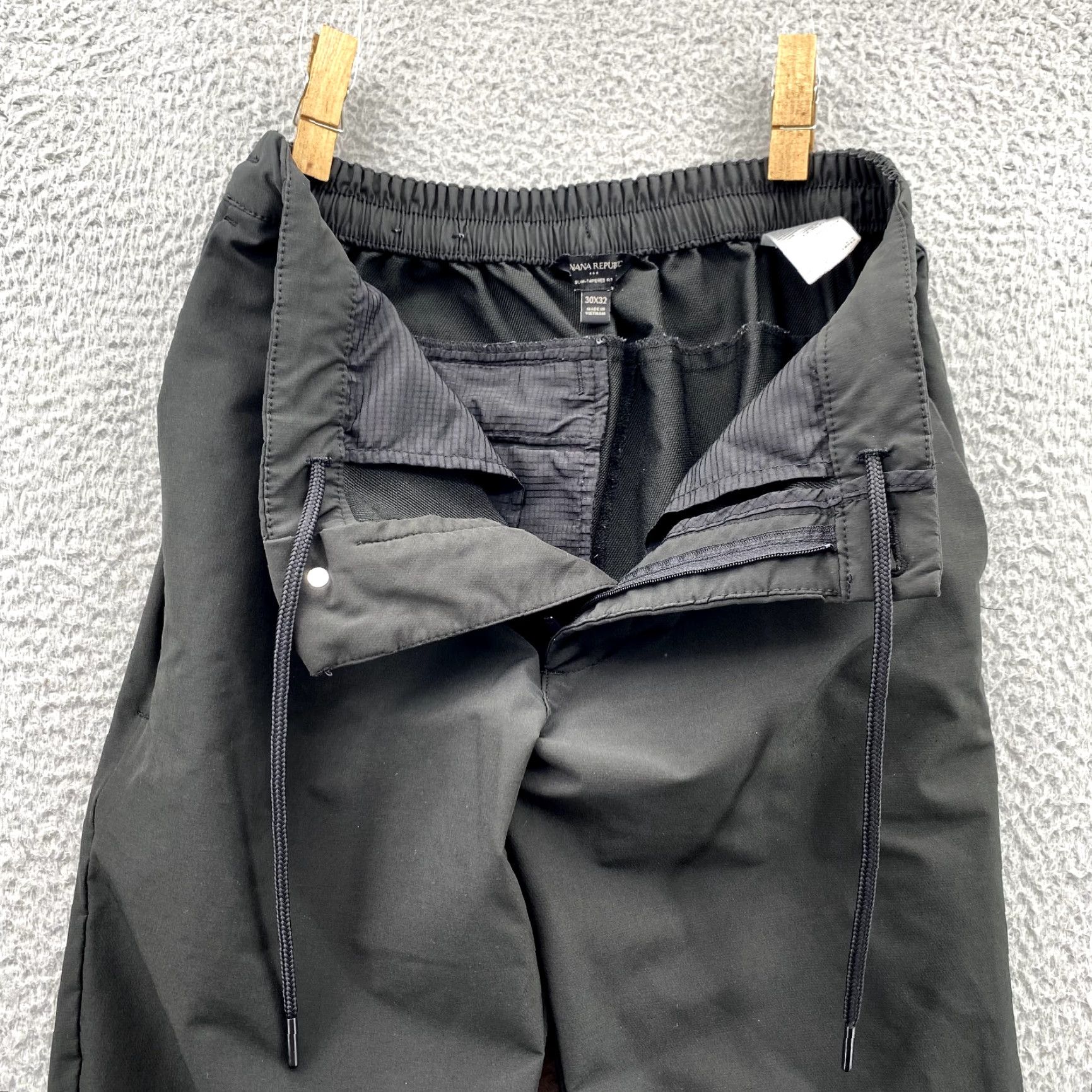 Banana Republic Banana Republic Pants Mens 30X32 Black Slim Tapered Chino Academia Preppy Size US 30 / EU 46 - 7 Thumbnail