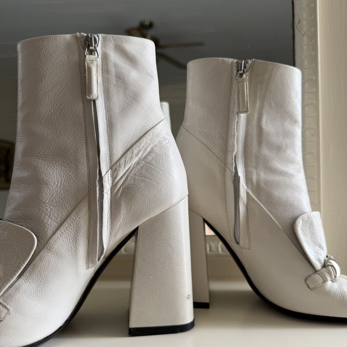 Burberry Burberry Leather Ankle Boots Size US 7.5 / IT 37.5 - 10 Thumbnail