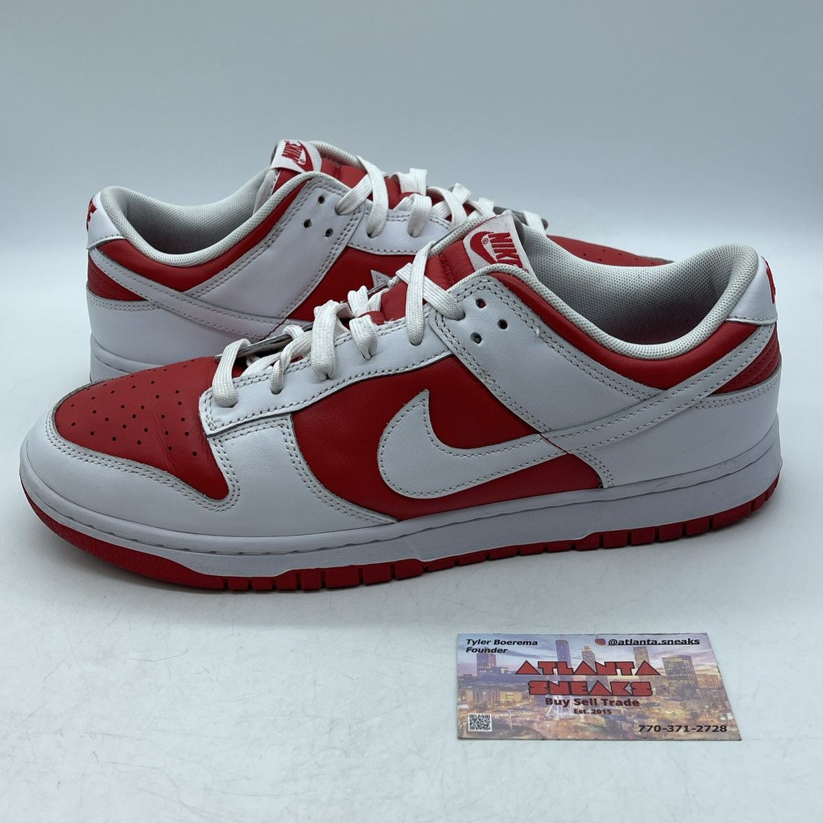 Nike Dunk low championship red Size US 12 / EU 45 - 1 Thumbnail