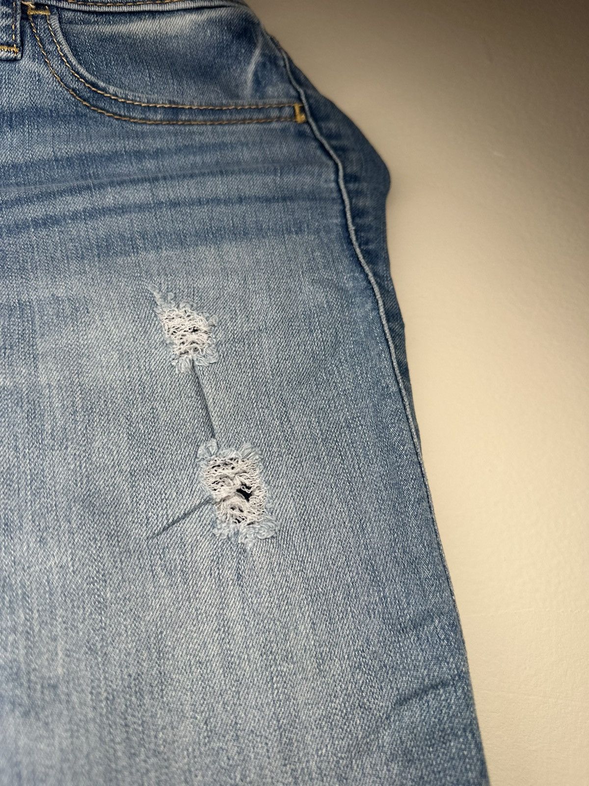 Hollister Hollister Jeans Womens 3R W26 L31 Super Skinny Distressed Size 26" / US 2 / IT 38 - 8 Thumbnail