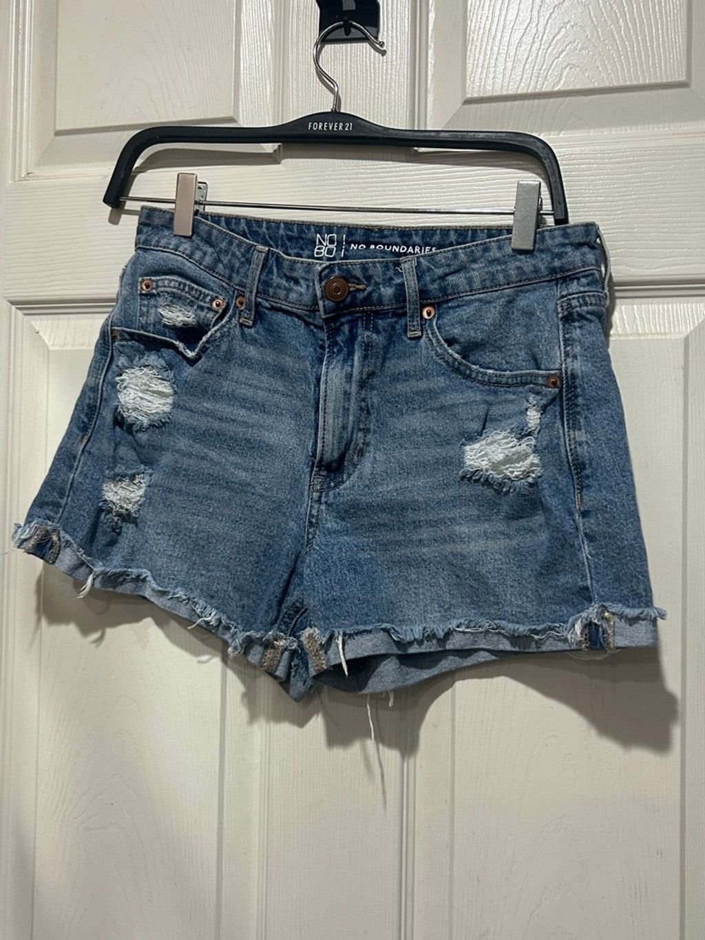 Other Juniors No Boundaries Jean Shorts Size 7 Blue Distressed Size 30" / US 8 / IT 44 - 2 Thumbnail