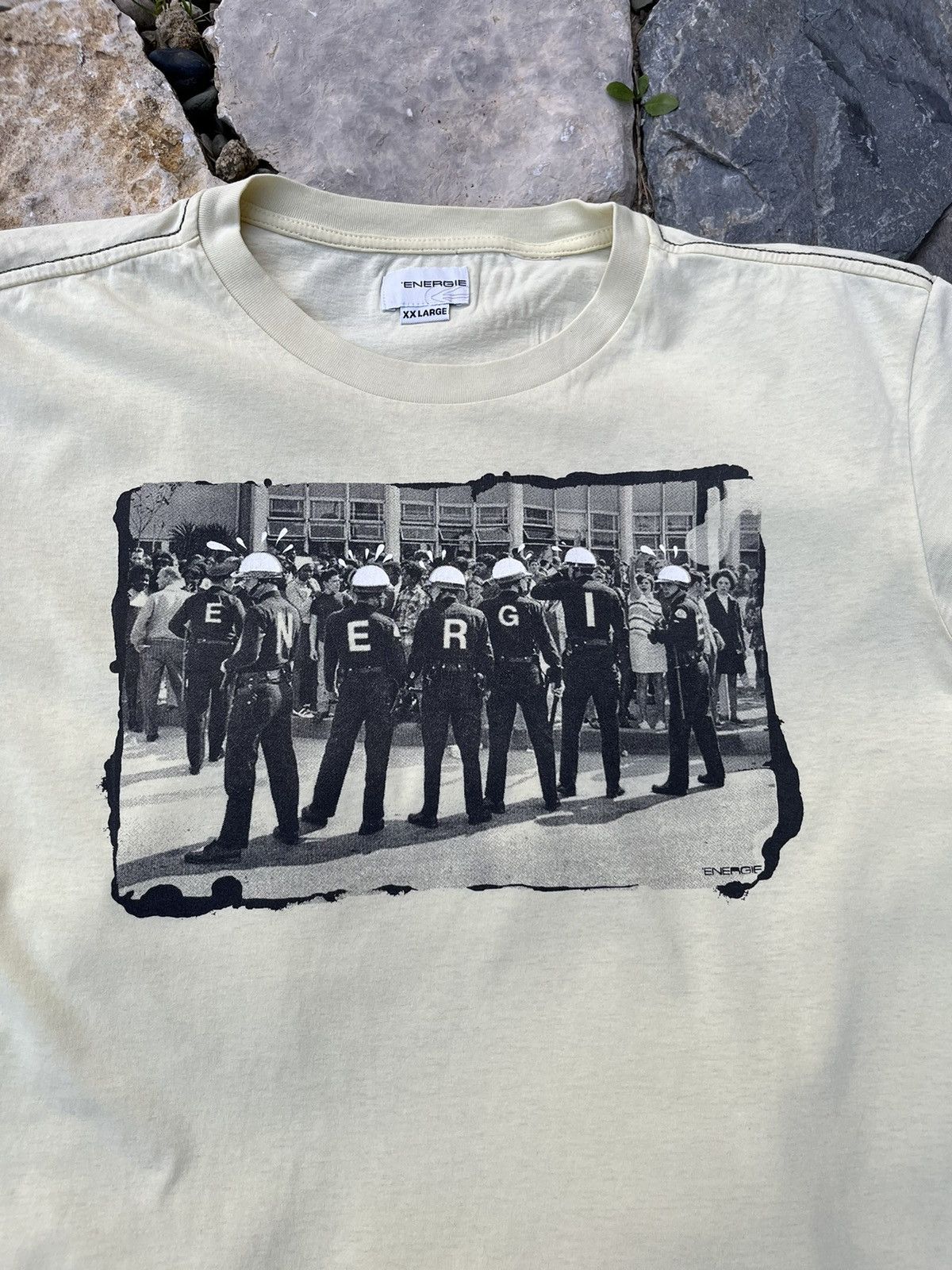 Energie × Vintage Vintage energie y2k cops polizei logo t-shirt tee Size US XXL / EU 58 / 5 - 3 Thumbnail