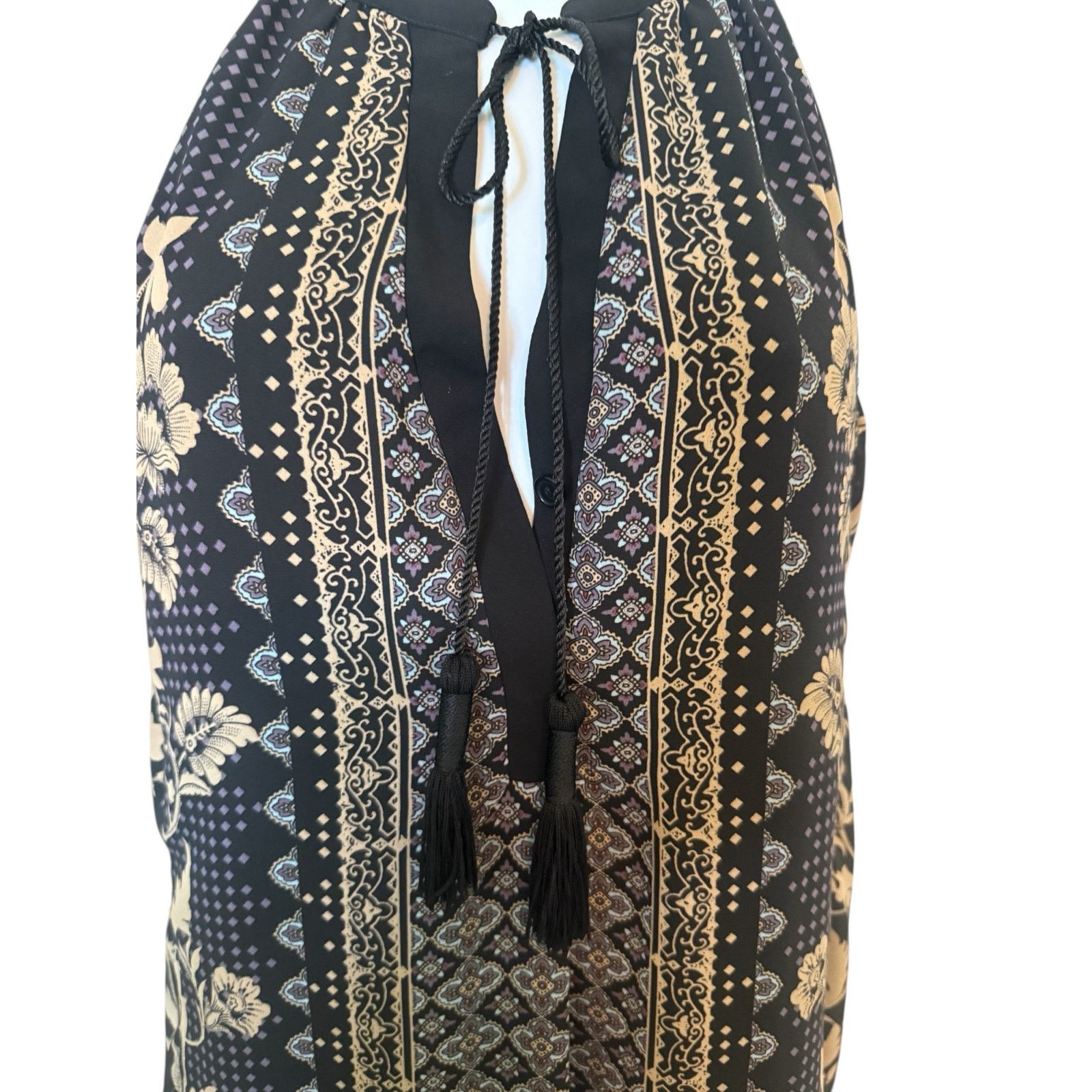 ASTR The Label Astr Blck Mini Flowy Tassel Ties Keyhold Back Dress S Size S / US 4 / IT 40 - 7 Thumbnail