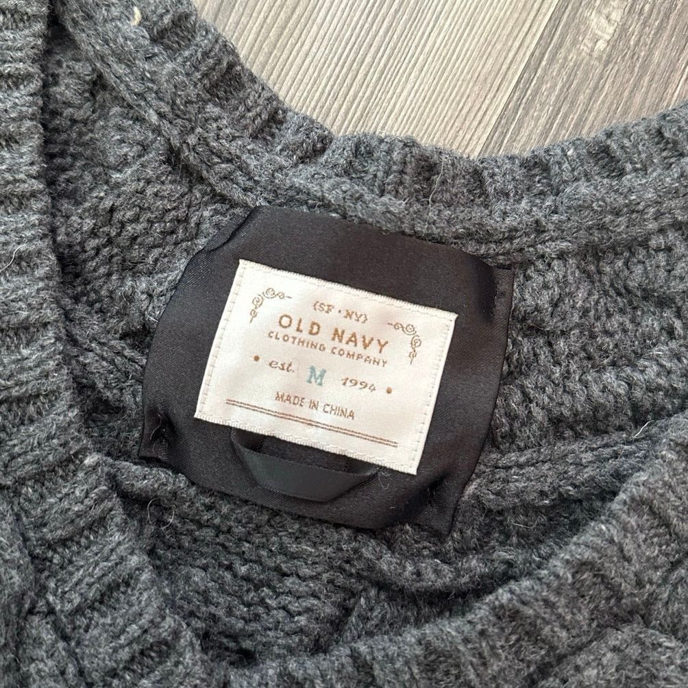 Old Navy old navy dark gray long sleeve sweater Size M / US 6-8 / IT 42-44 - 3 Thumbnail