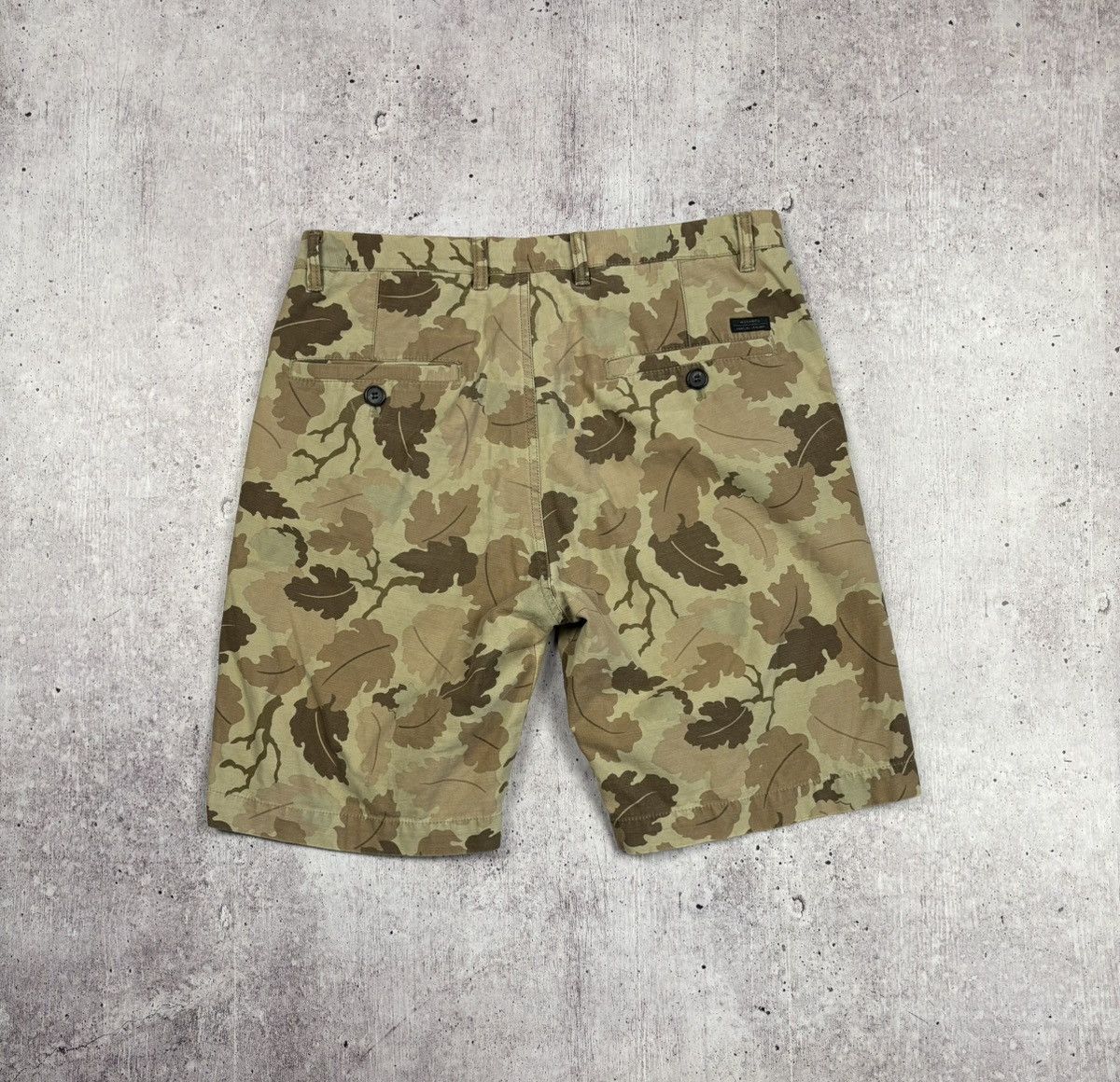Allsaints Allsaints camo short size 32 Size US 32 / EU 48 - 2 Thumbnail