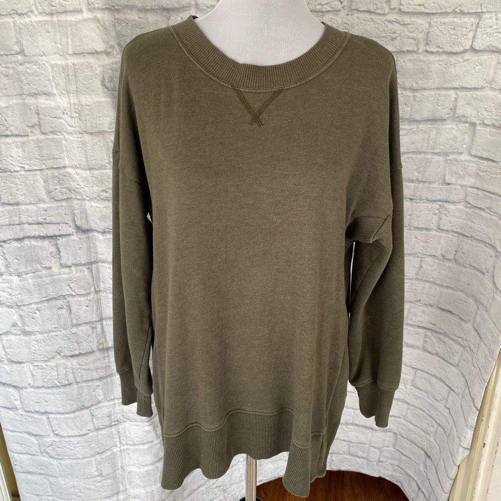 American Eagle Outfitters Aerie Women S scoopneck, long sleeve side slit loose fit swe Size S / US 4 / IT 40 - 1 Thumbnail
