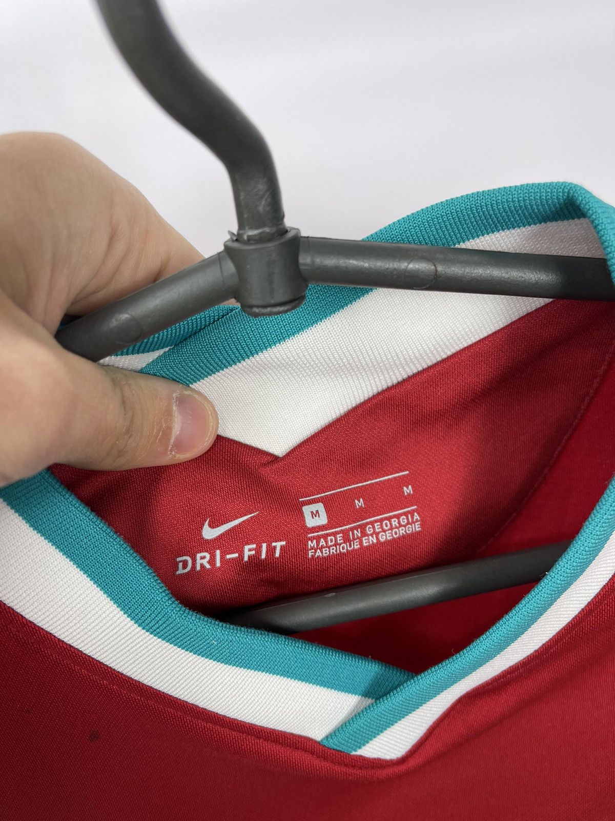 Nike NIKE LIVERPOOL 2020 2021 HOME FOOTBALL SHIRT SOCCER MENS M Size US M / EU 48-50 / 2 - 5 Thumbnail