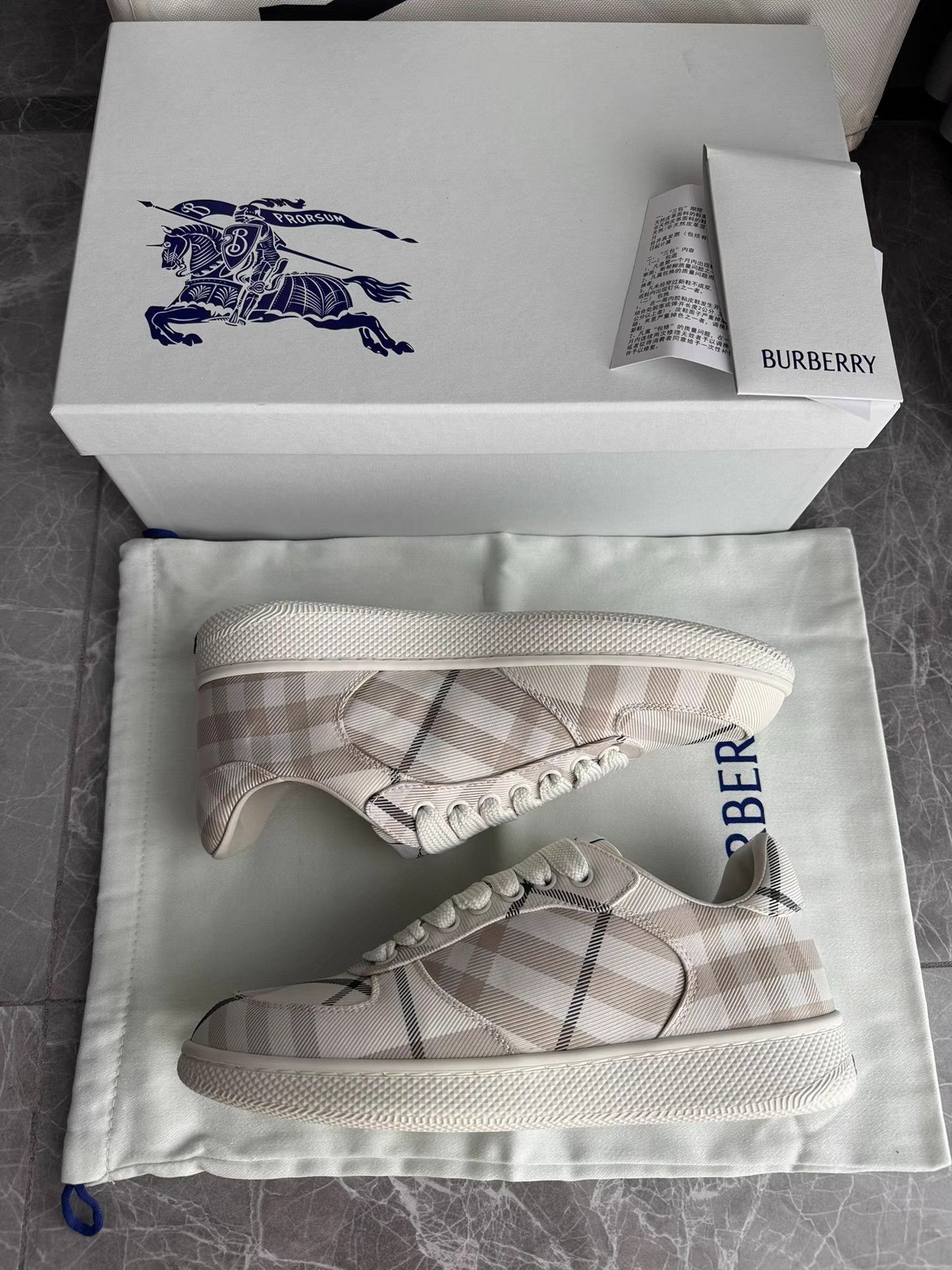Burberry Burberry Terrace Check Sneakers K6 Size US 6 / IT 36 - 6 Thumbnail