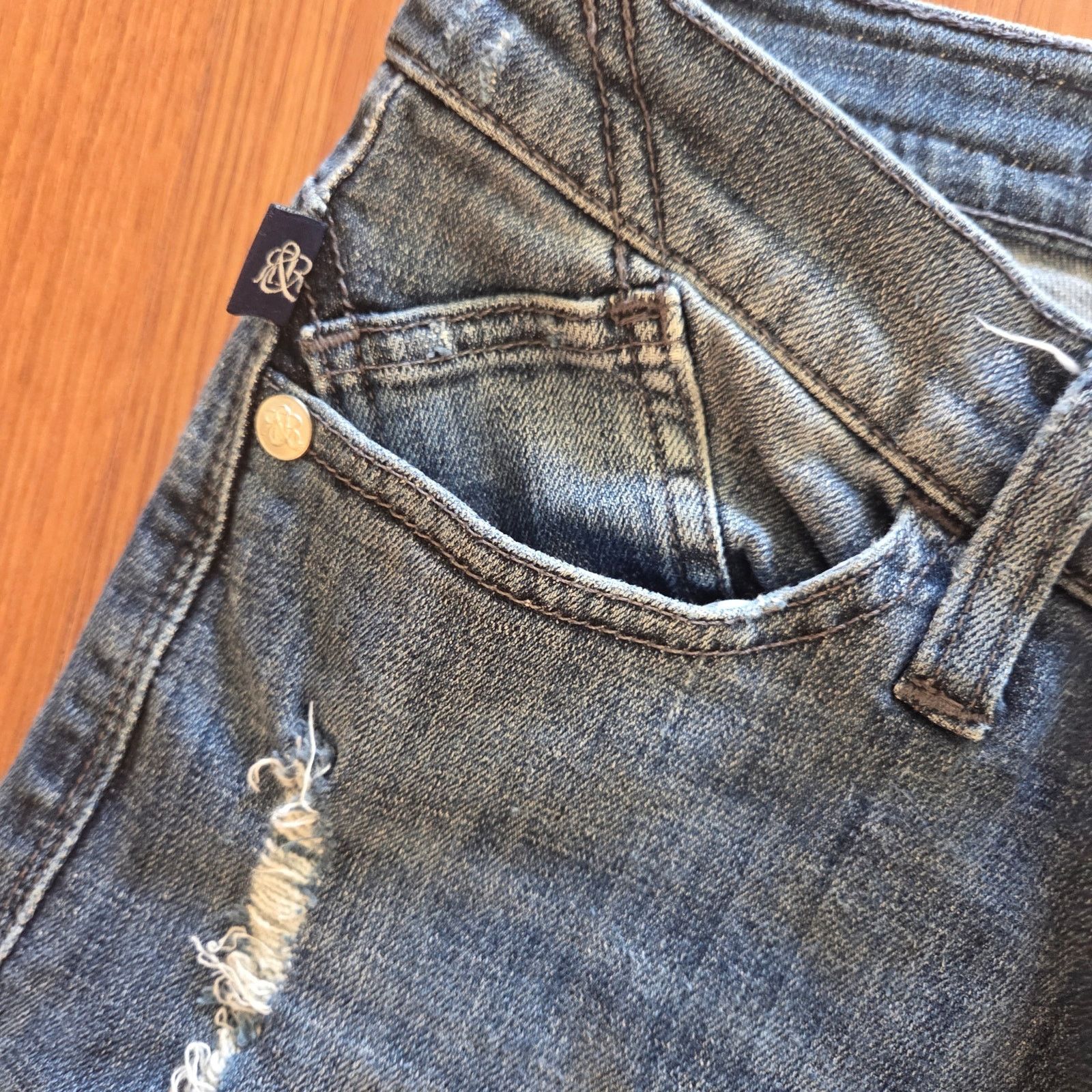 Rock & Republic Rock & Republic Distressed Blue Jeans - Women's Size 6 Size 28" / US 6 / IT 42 - 5 Thumbnail