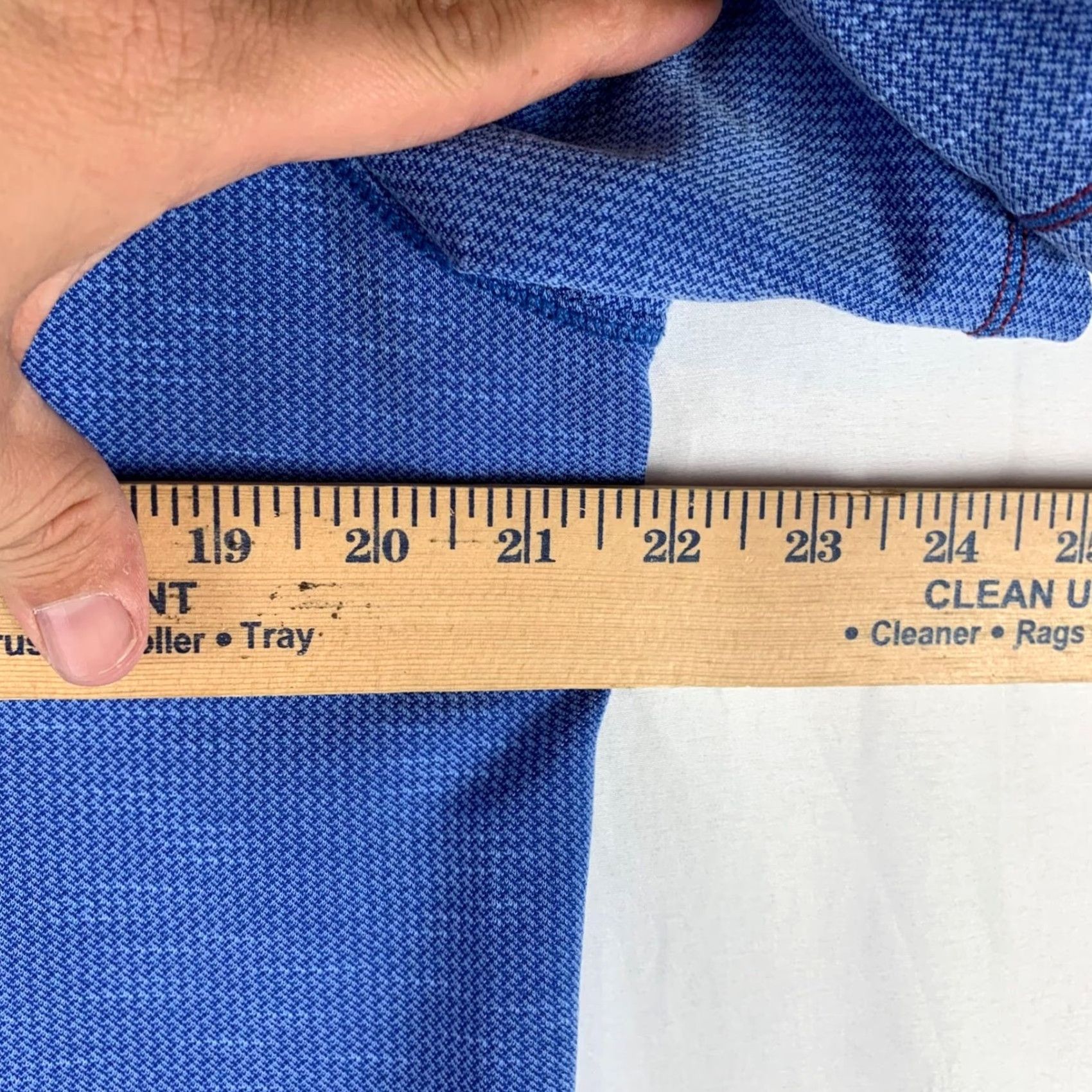 Tommy Bahama Tommy Bahama T-Shirt Mens Medium Blue IslandZone V-Neck Waffle Knit Short Sleeve Size US M / EU 48-50 / 2 - 5 Thumbnail