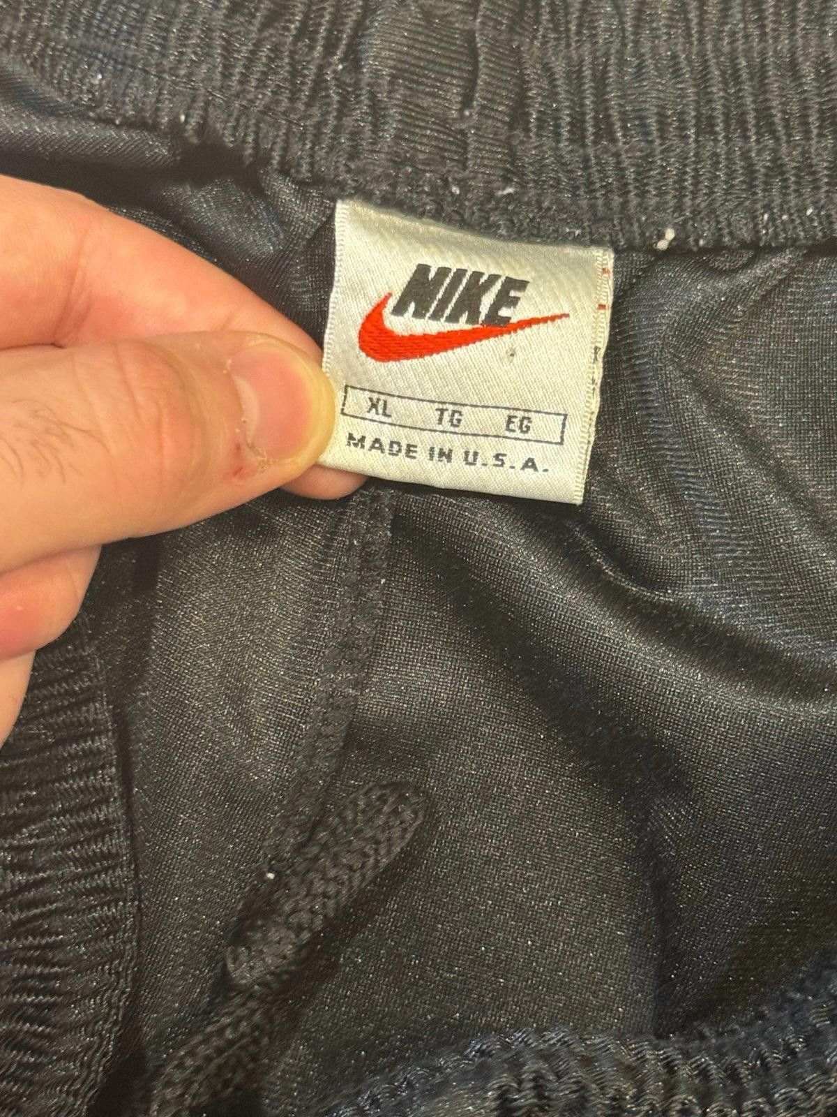 Nike Nike Black Satin Dazzle Shorts Mens XL Vintage Y2K Rare Size US 36 / EU 52 - 2 Thumbnail