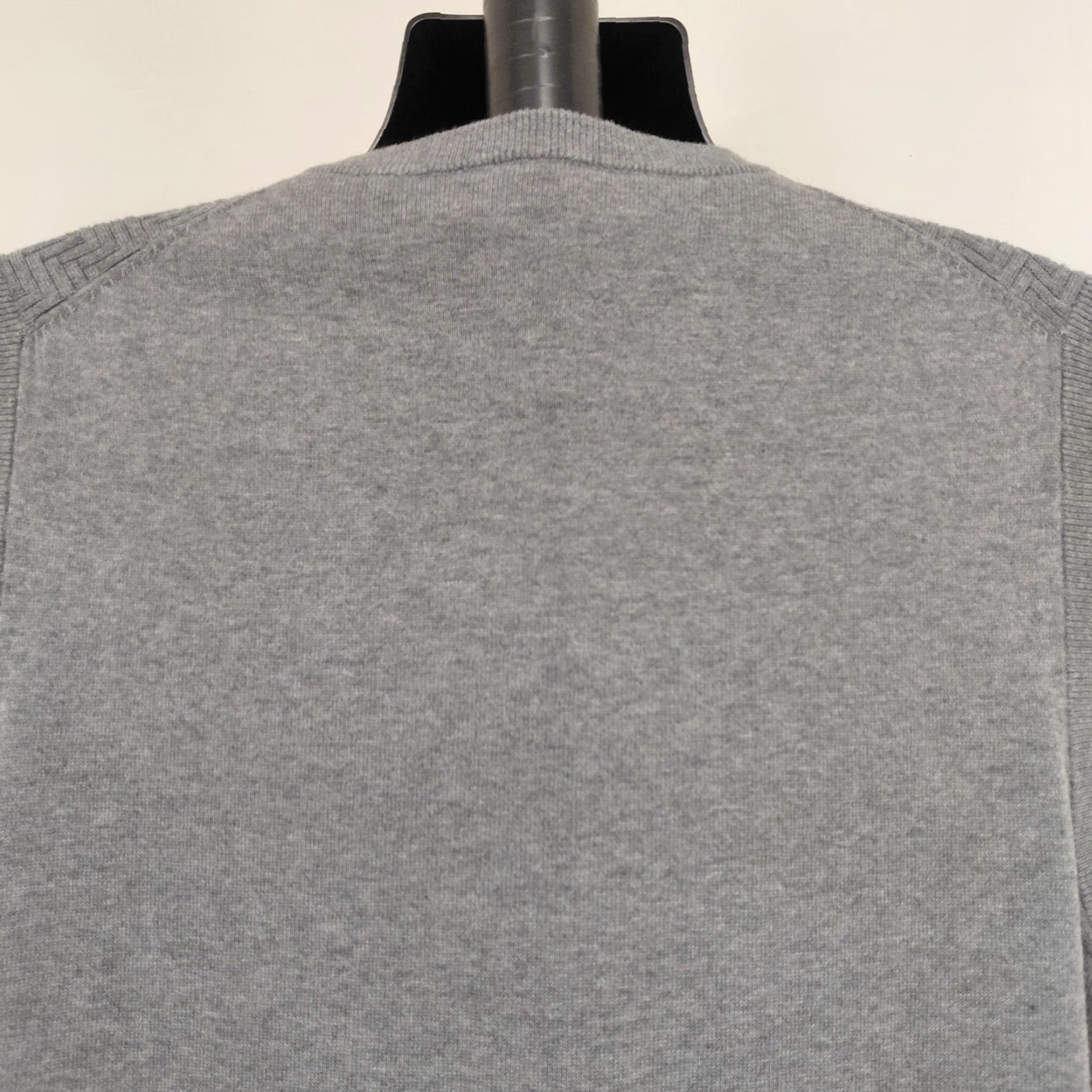 Roundtree & Yorke Rountree & Yorke Sweater Vest Mens Large Heather Grey 100% Cotton Classic Knit Vest, V-Neck, Sleeveless, Cable-Knit, Regular Fit, All Seasons, Gray Size US L / EU 52-54 / 3 - 6 Thumbnail