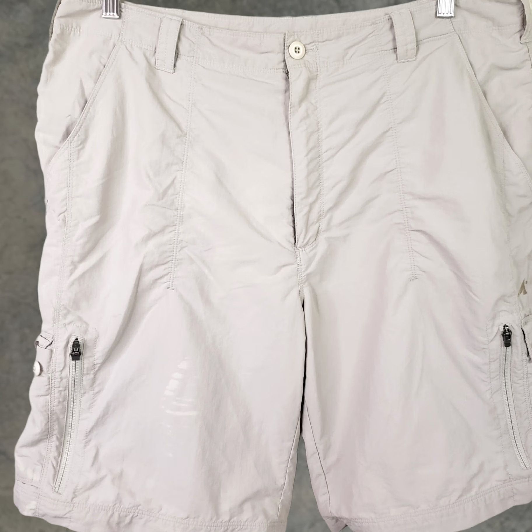 Eastern Mountain Sports EMS Eastern Mountain Sports Hiking Cargo Nylon Shorts Men's 38 Reg Beige Putty Cargo Regular 9in Inseam Men's Beige Nylon Convertible Shorts Size US 38 / EU 54 - 1 Thumbnail
