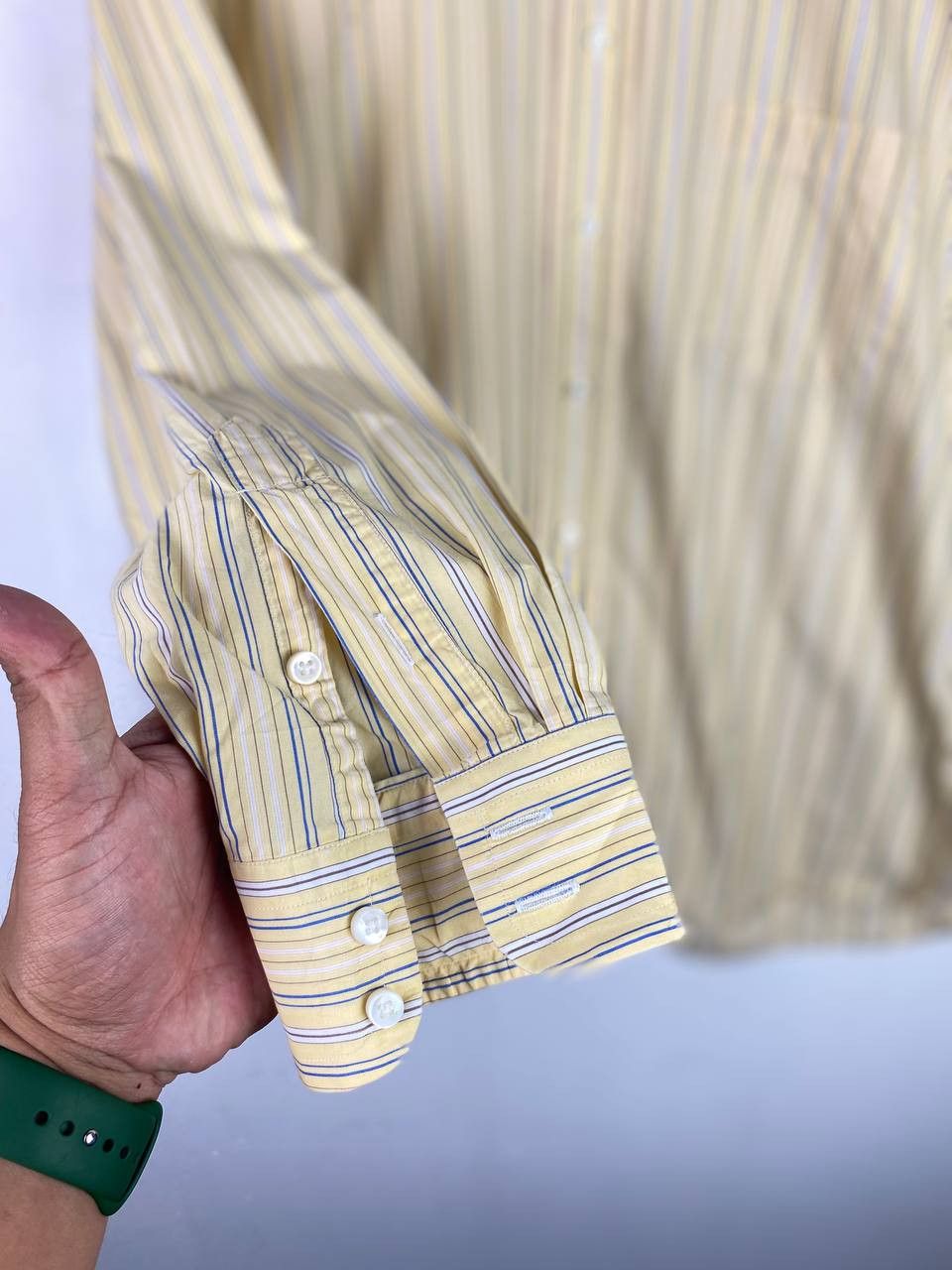 Burberry vintage burberry shirt by neiman marcus nice design Size US XL / EU 56 / 4 - 4 Thumbnail