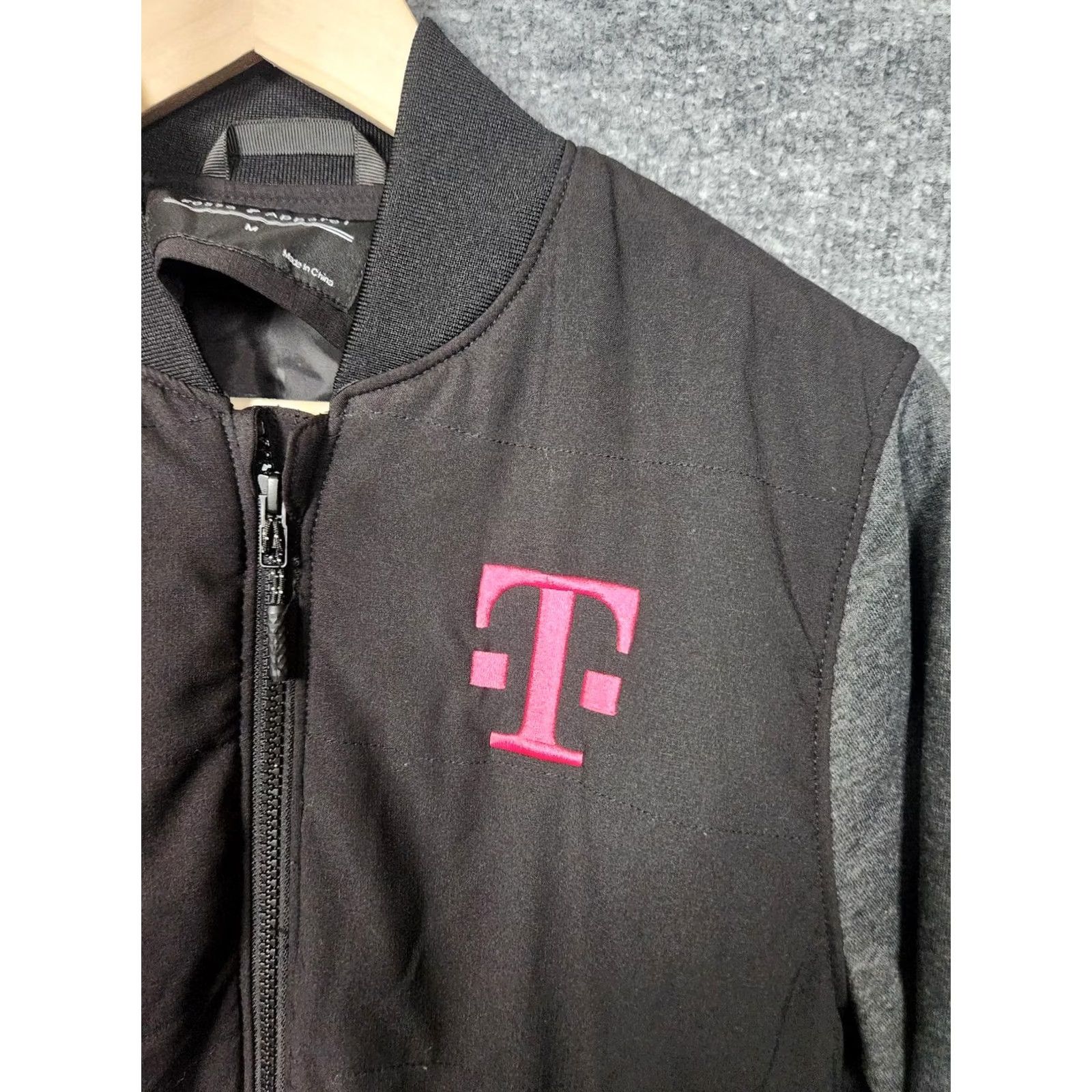 Vintage Fossa Apparel T-Mobile Jacket Mens Medium Black Gray Full Zip Bomber Logo Size US M / EU 48-50 / 2 - 2 Thumbnail
