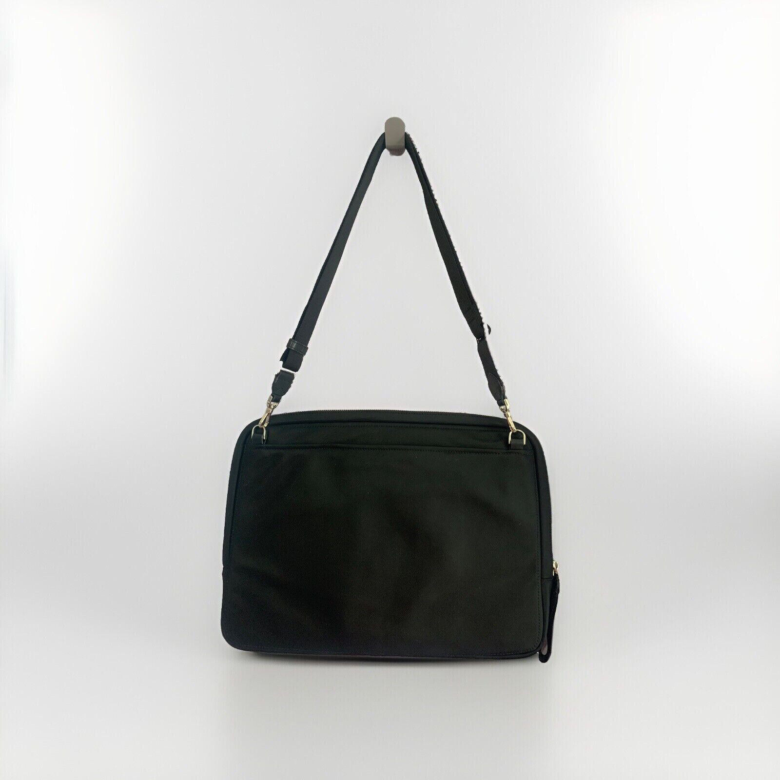 Kate Spade Kate Spade 15" Laptop Bag Chelsea Messenger Sleeve Black New Size ONE SIZE - 10 Thumbnail