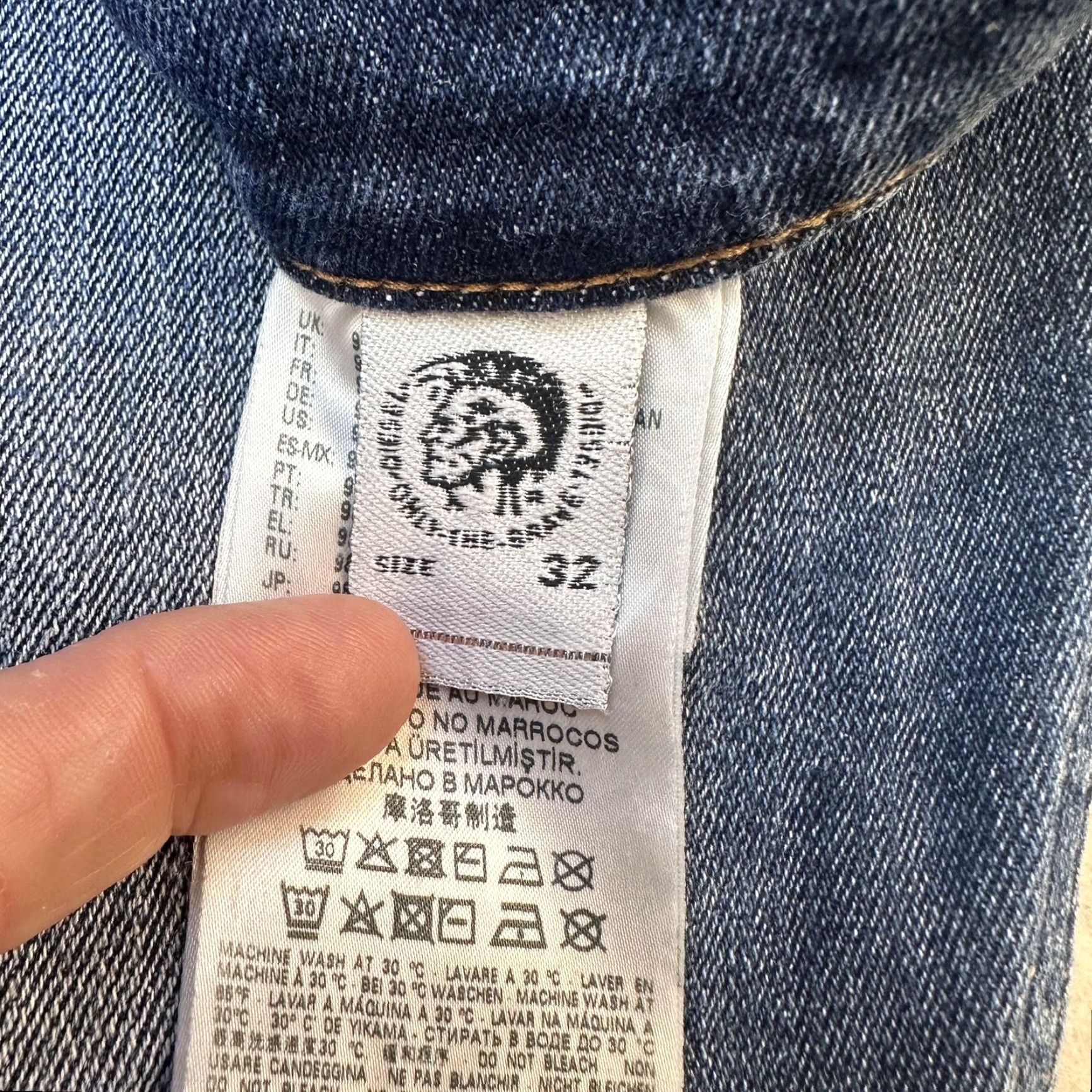 Diesel Diesel Tepphar-X Jeans Mens 32x31 Blue Slim Carrot Distress Button Fly Authntic Jeans Size US 32 / EU 48 - 7 Thumbnail