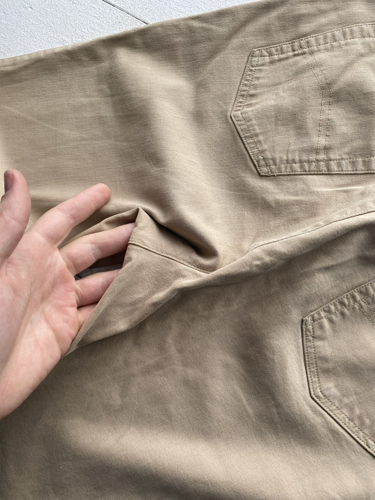 Armani Retro Luxury 90s AJ Armani Jeans Thommer Slim Beige Pants Size US 31 - 13 Thumbnail